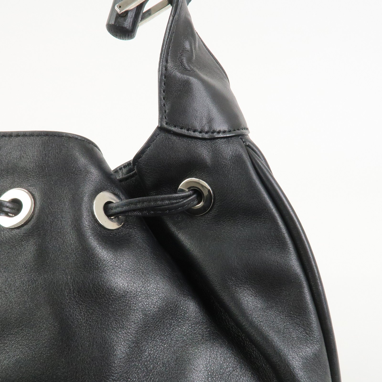 GUCCI Bamboo Leather Shoulder Bag Hand Bag Black 001・4033