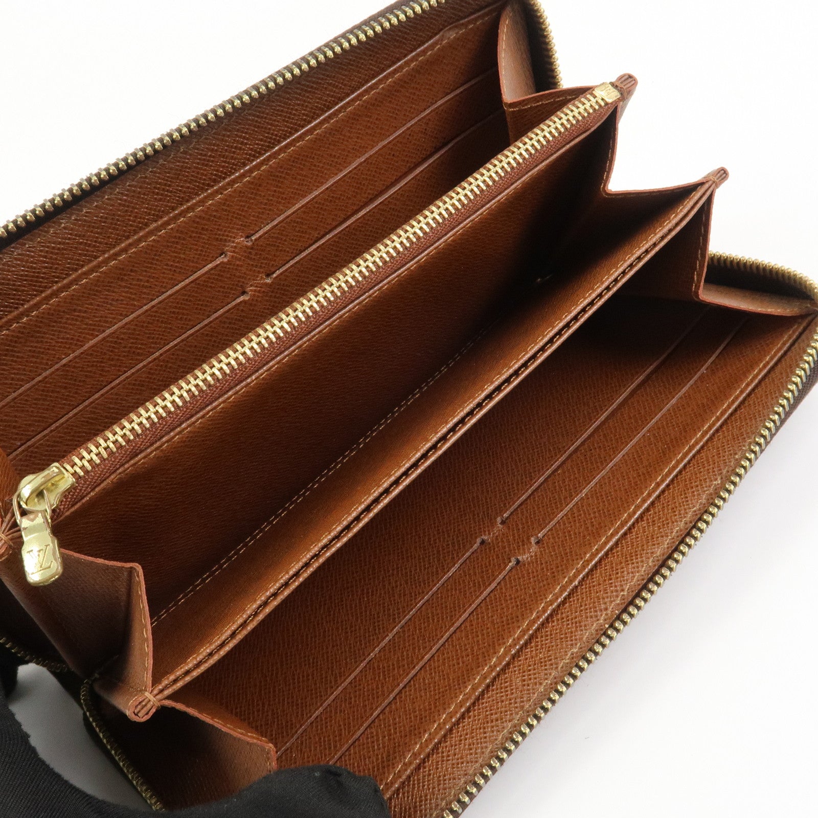 Louis Vuitton Monogram Canvas Zippy Long Wallet Brown M60017