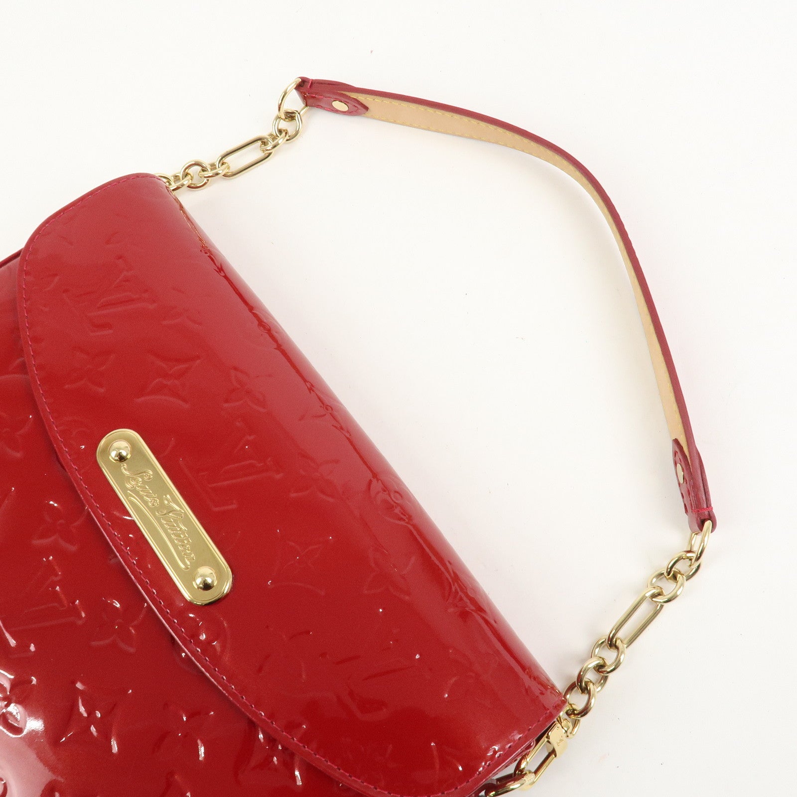 Louis Vuitton Monogram Vernis Rodeo Drive Shoulder Bag Red M93599