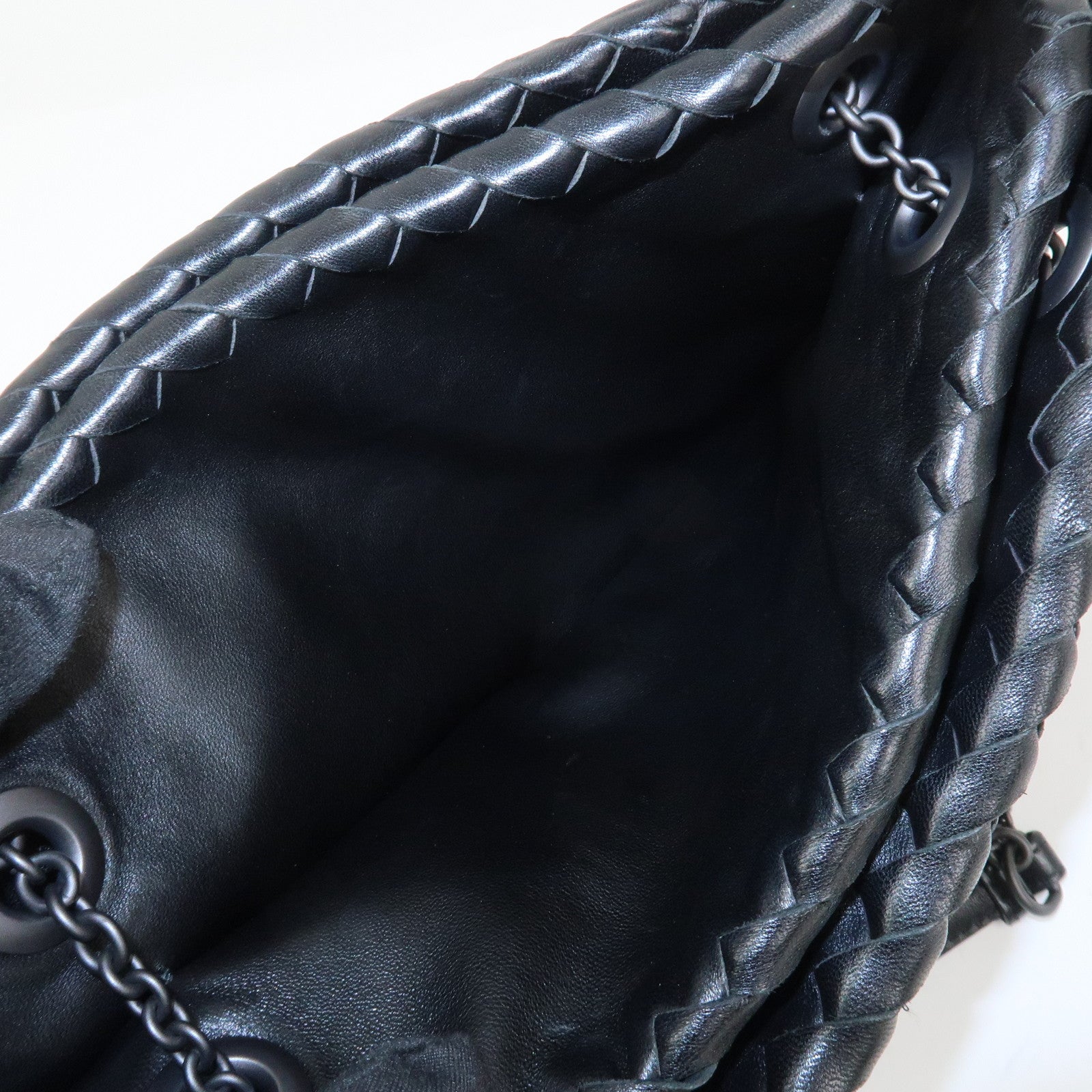 BOTTEGA VENETA Intrecciato Leather Chain Shoulder Bag Black 293747