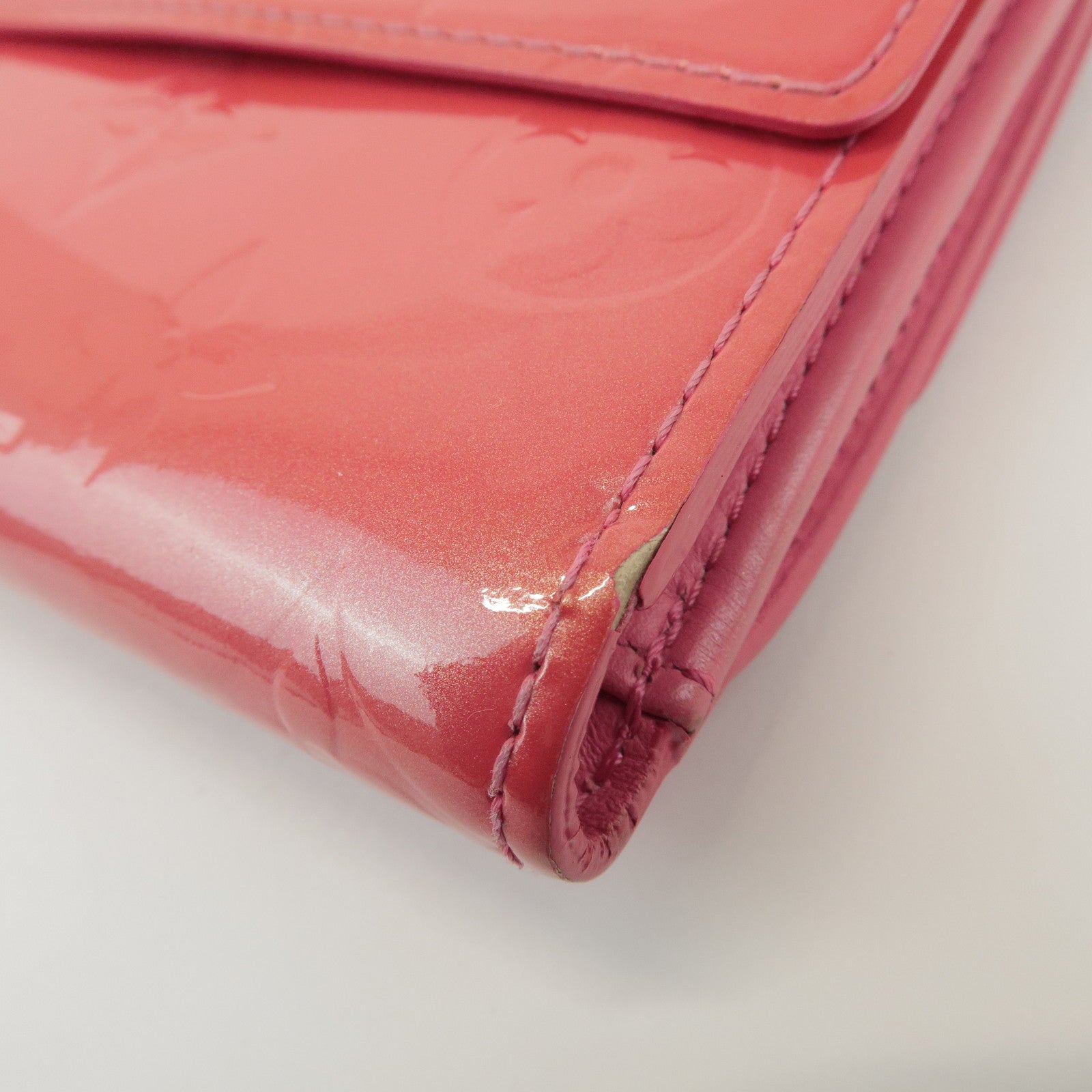 Louis Vuitton Vernis Porte Monnaie Billets Cartes Crédit M9139F