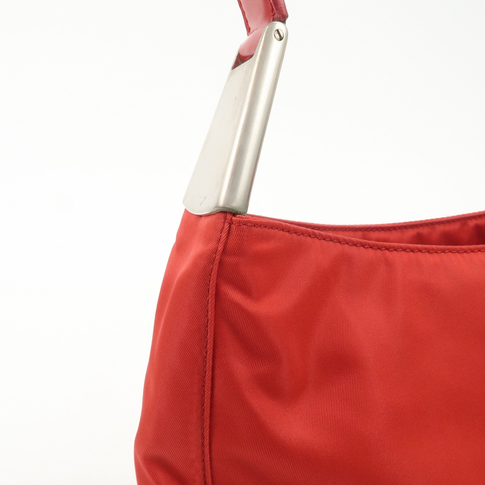PRADA Nylon Patent Leather Shoulder Bag Red B8844