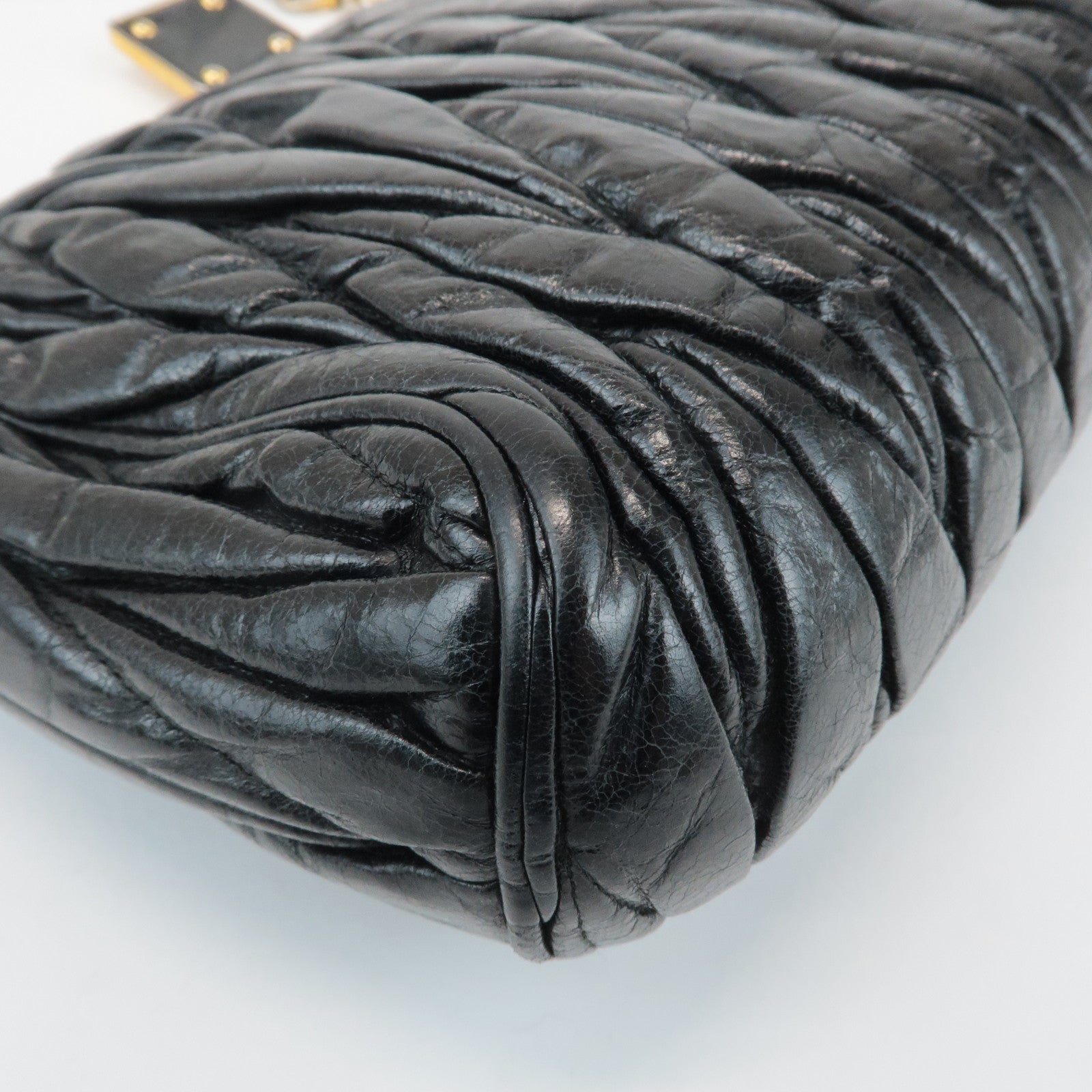 MIU MIU Logo Matelasse Leather Shoulder Bag Black 5N1521