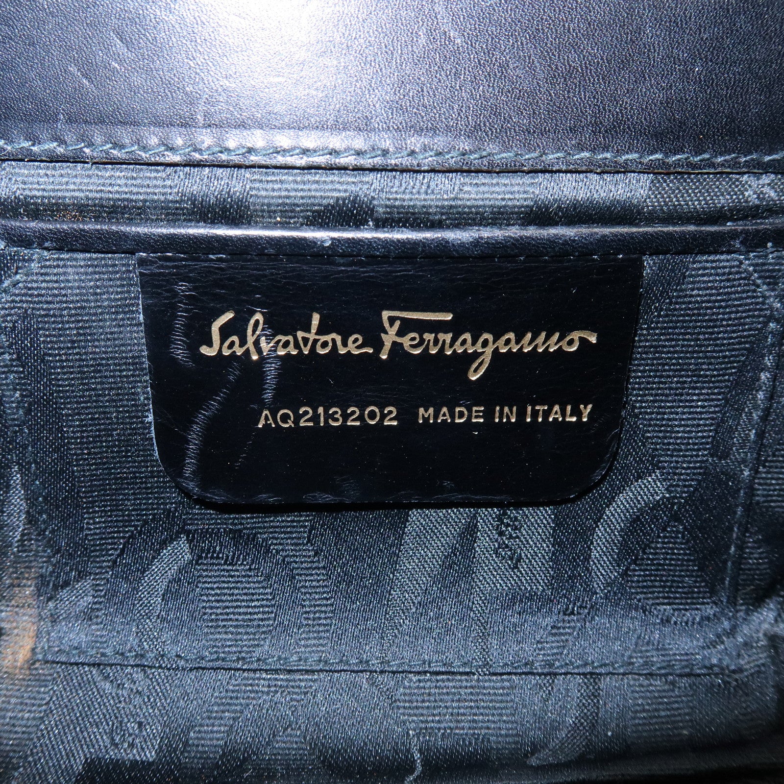 Ferragamo Vara Ribbon Leather 3 Way Bag Shoulder Clutch Bag Black