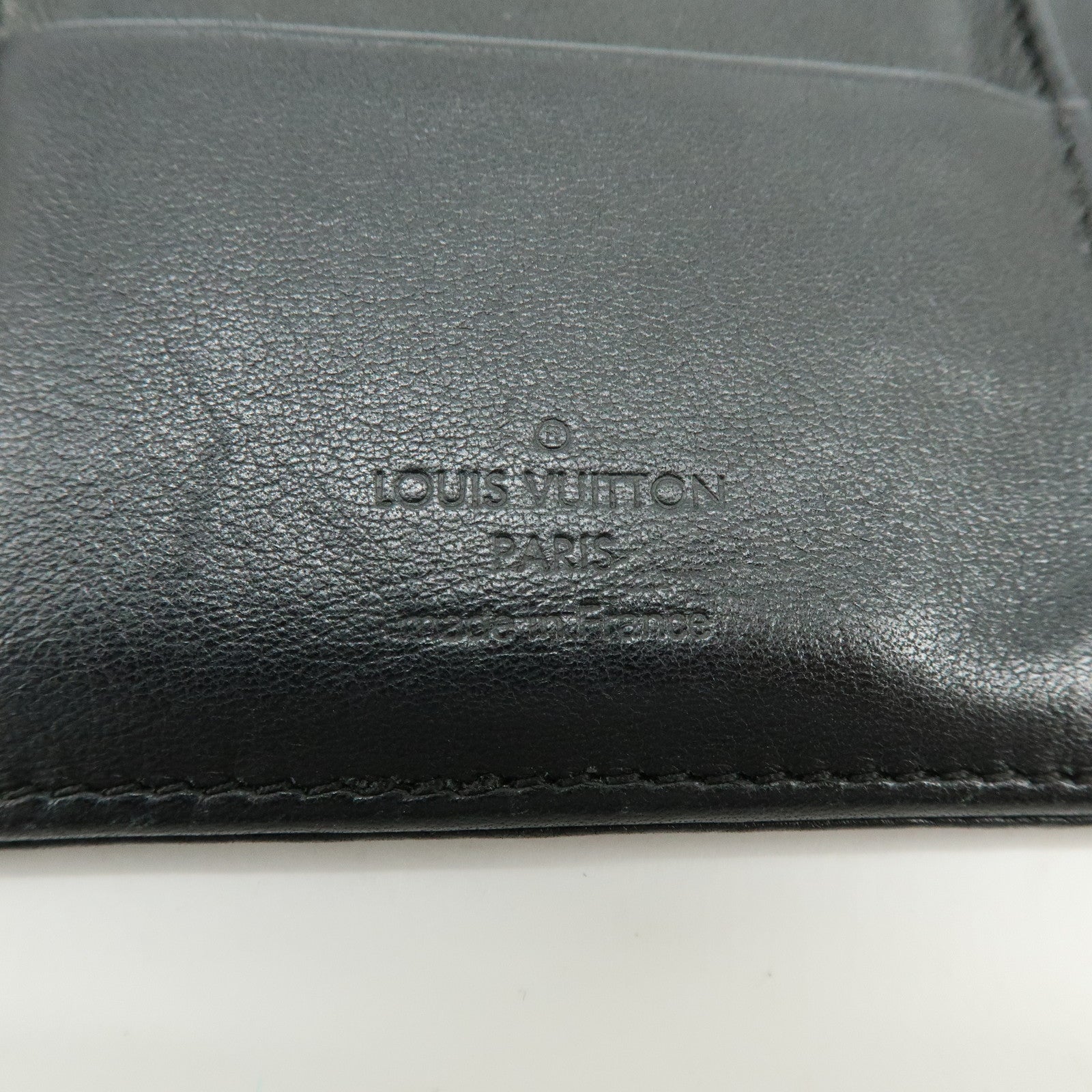 Louis Vuitton Monogram Mahina Portefeuille Amelia Wallet M95549