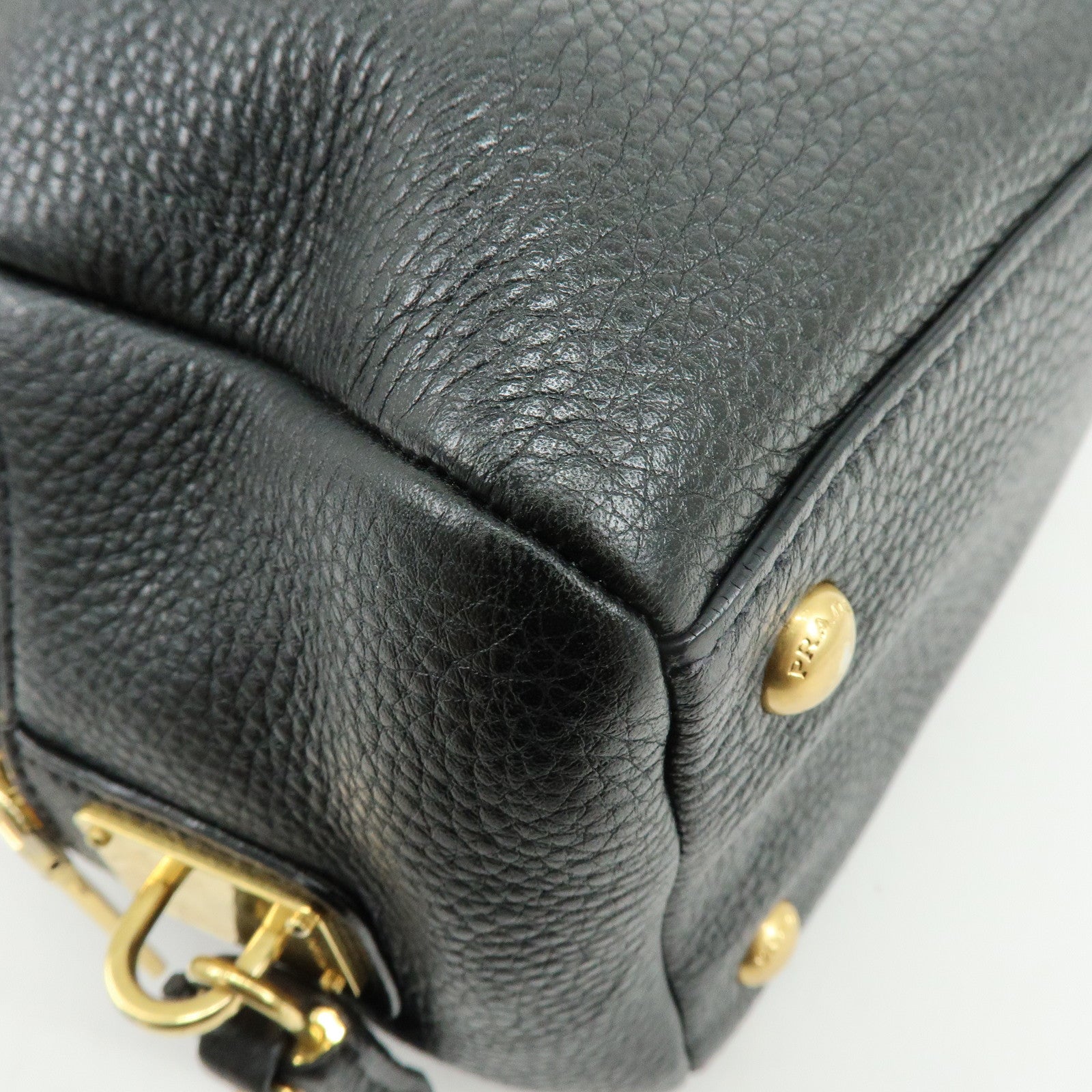 PRADA Vitello Daino Leather Shoulder Bag Hand Bag Black B3091M