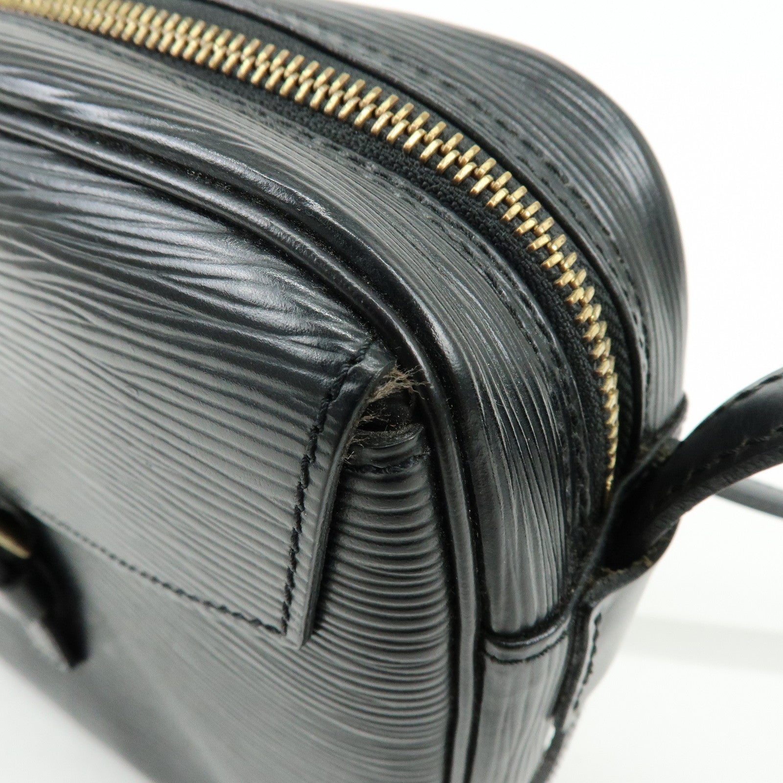 Louis Vuitton Epi Jeune Fille Shoulder Bag Noir M52152