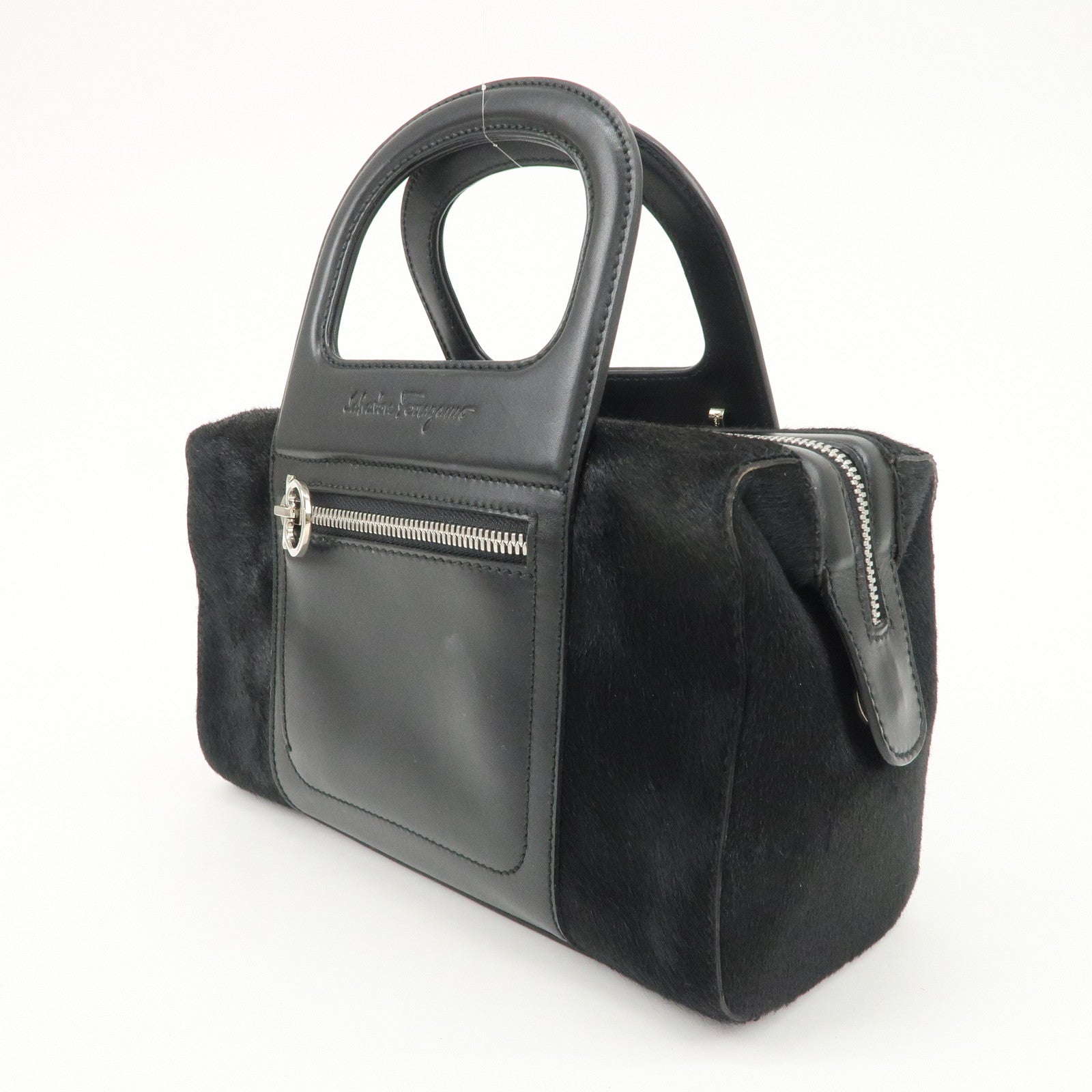 Ferragamo Gancini Leather Unborn Calf Hand Bag Black Used