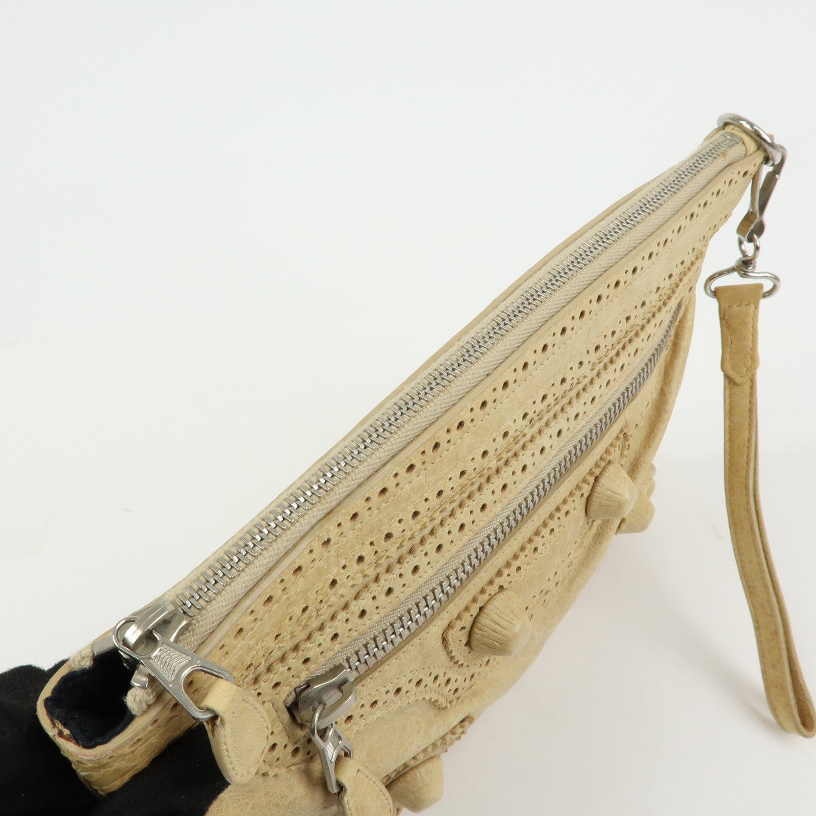 BALENCIAGA Leather Giant Clutch Bag Pouch Beige 204533