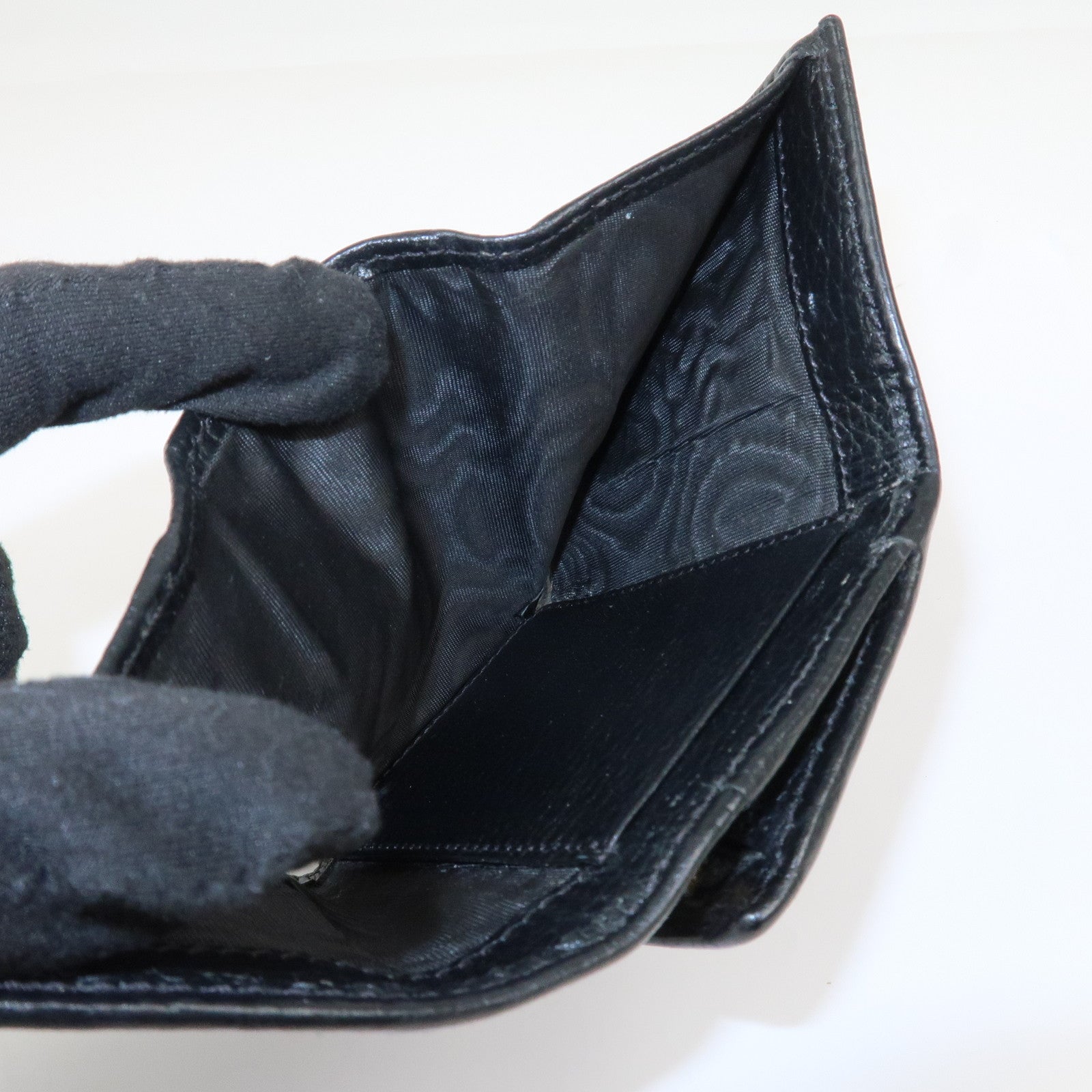 GUCCI GG Marmont Leather Small Tri-fold Compact Wallet Black 644407