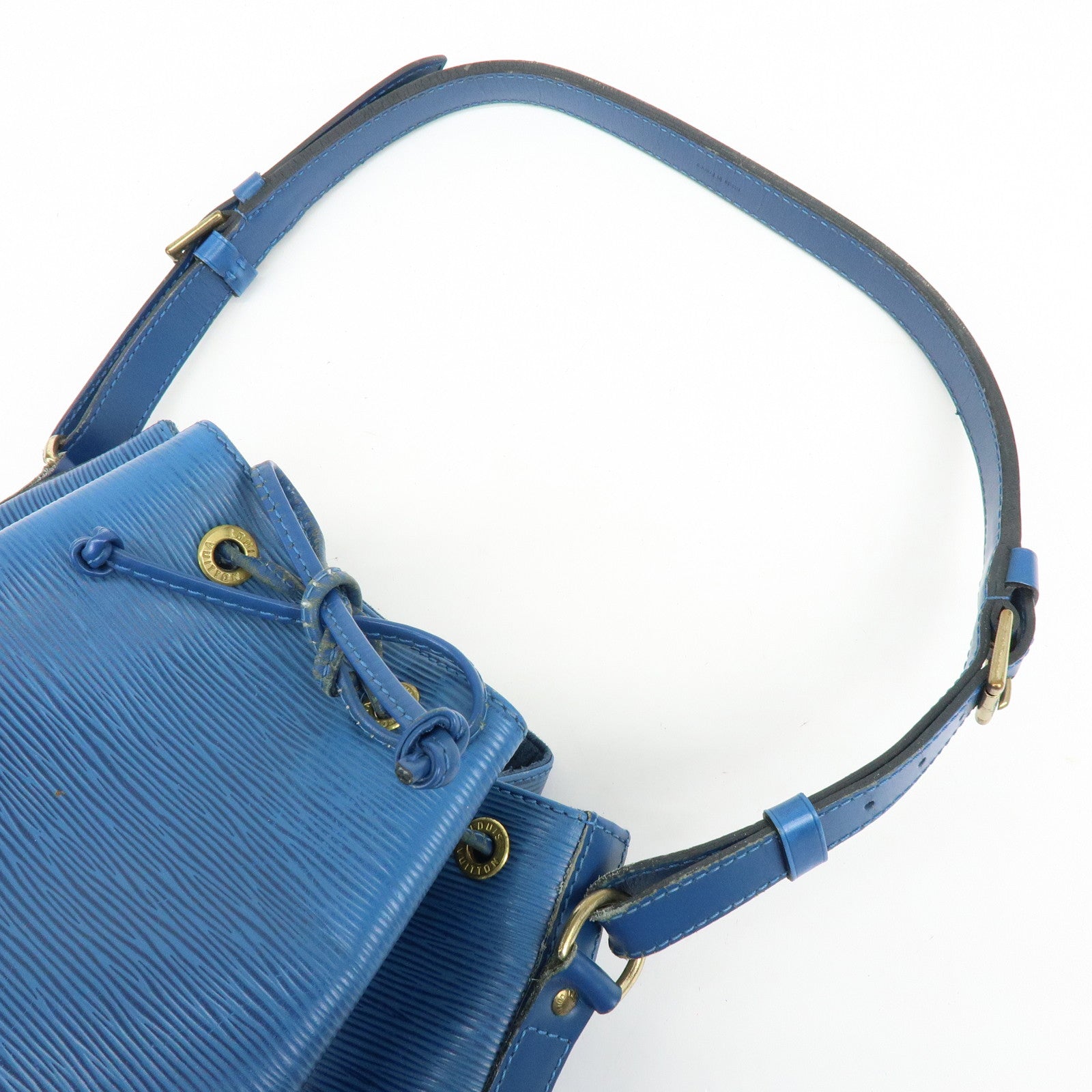 Louis Vuitton Epi Petit Noe Shoulder Hand Bag Toledo Blue M44105