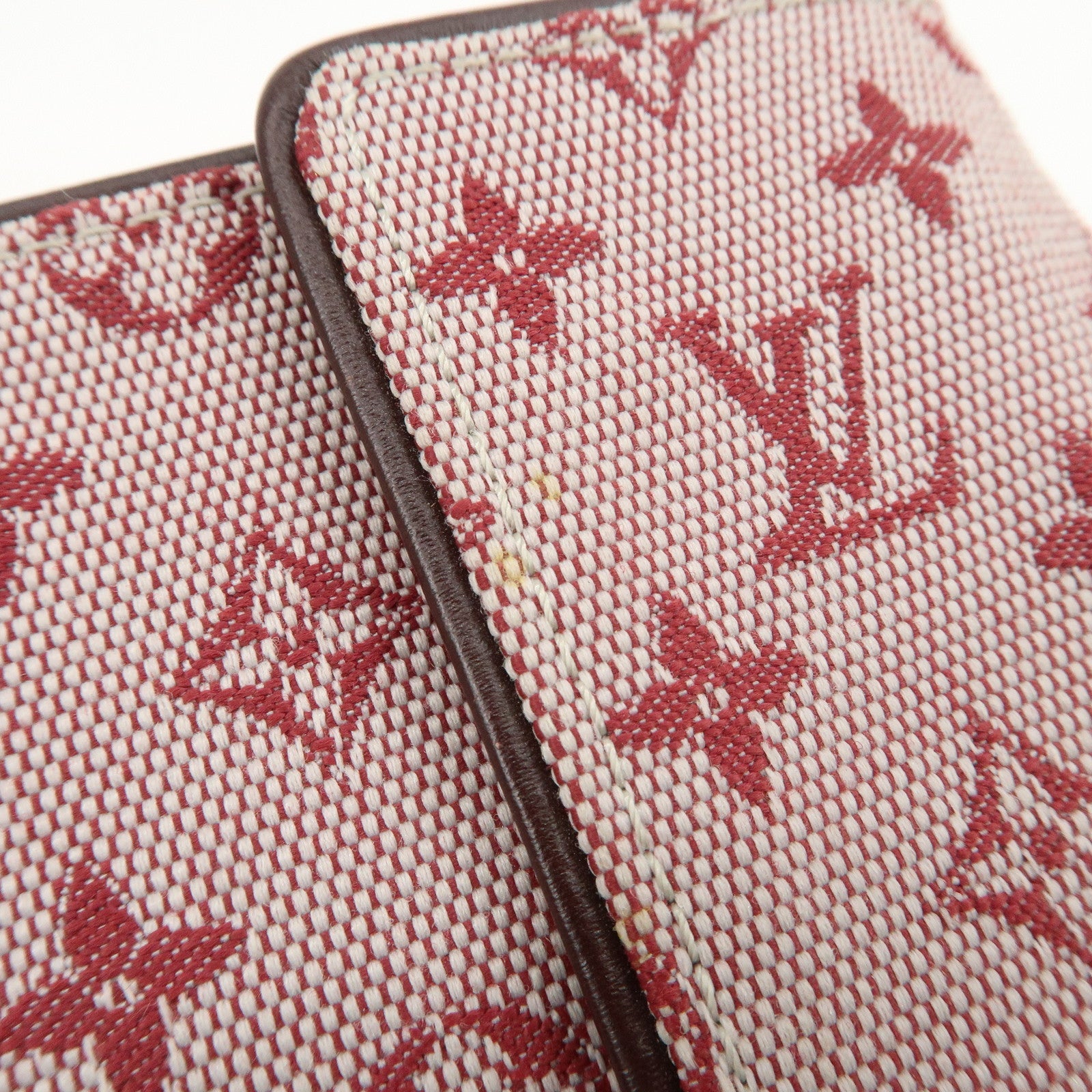 Louis Vuitton Monogram Mini Porte Billets Carte Credit Monnaie