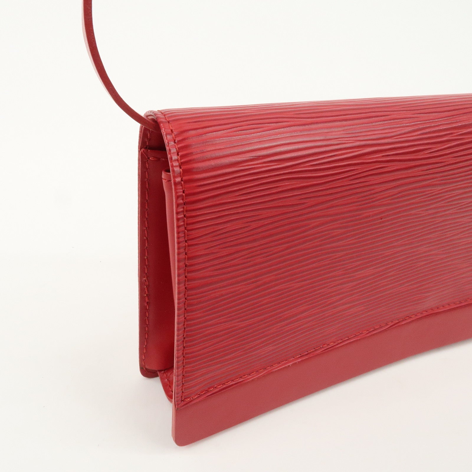 Louis Vuitton Epi leather Honfleur Cuir Hand Bag Red M5273E