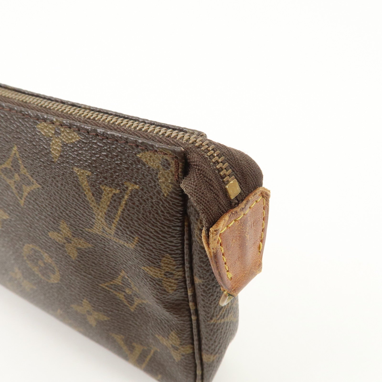 Louis Vuitton Monogram Pochette Accessoires Hand Bag Brown M51980