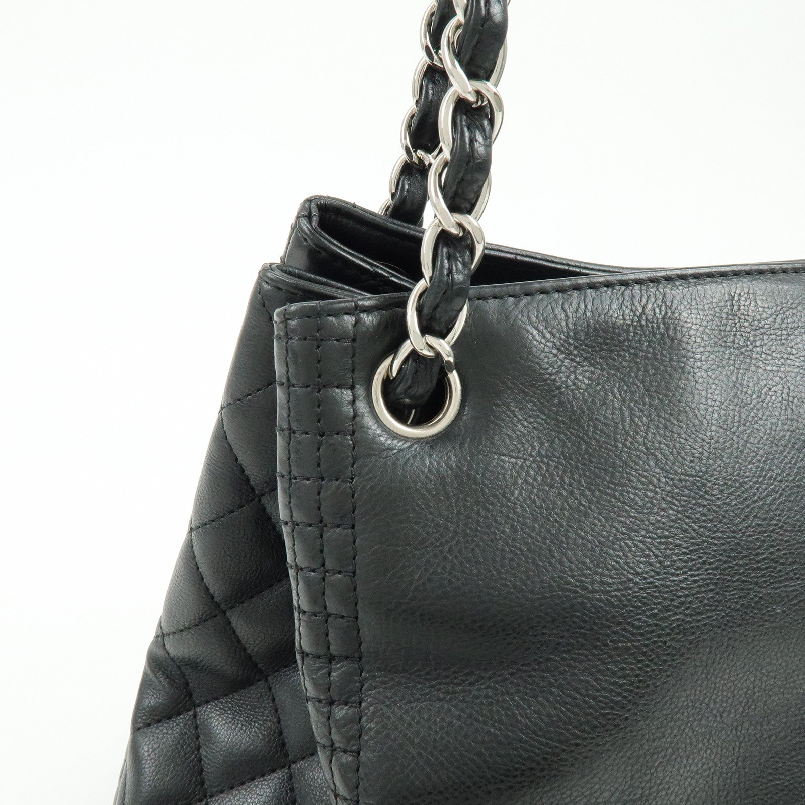 CHANEL Matelasse Leather Chain Tote Bag Shoulder Bag Black A67172