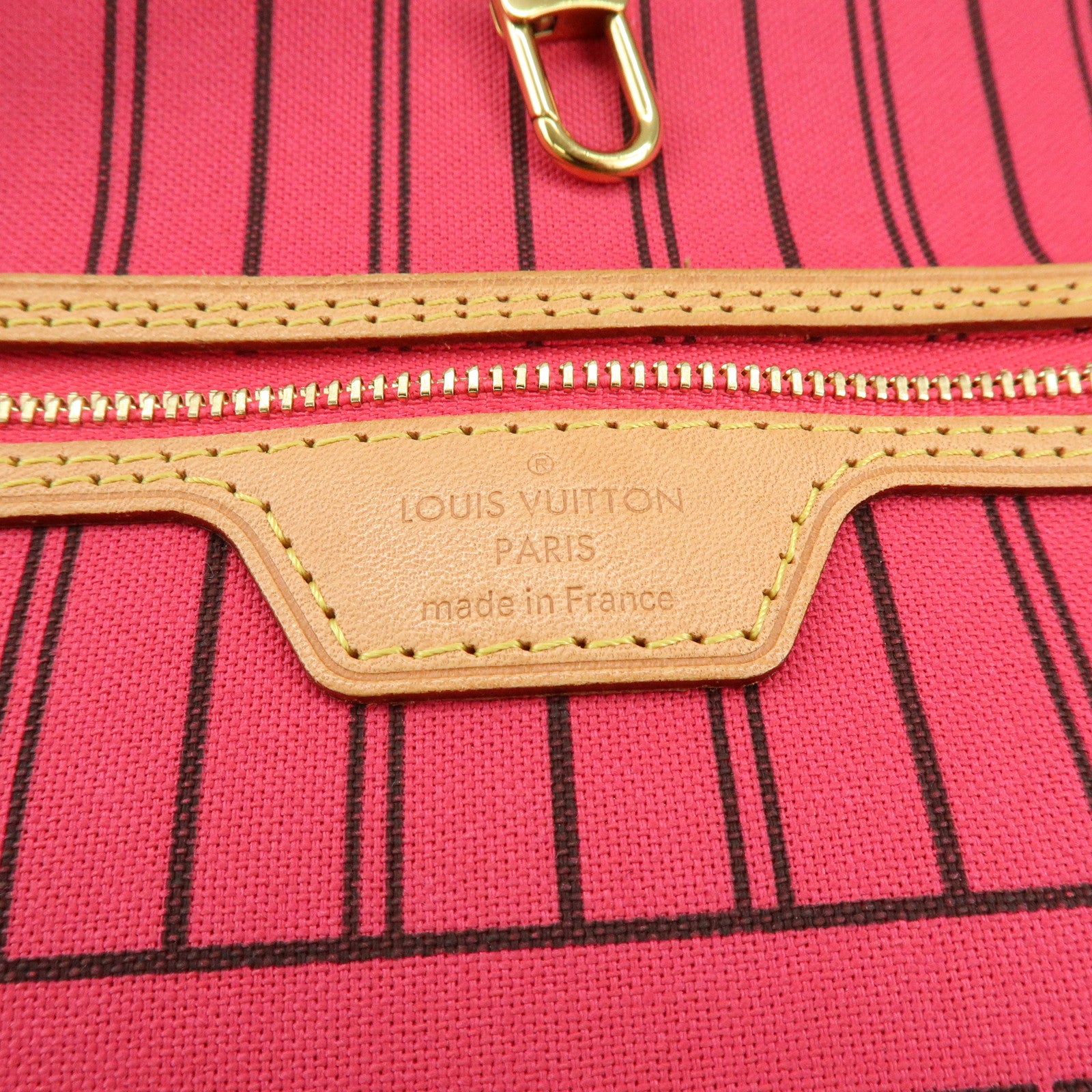 Louis Vuitton Monogram Love Lock Neverfull MM Tote Bag M44364