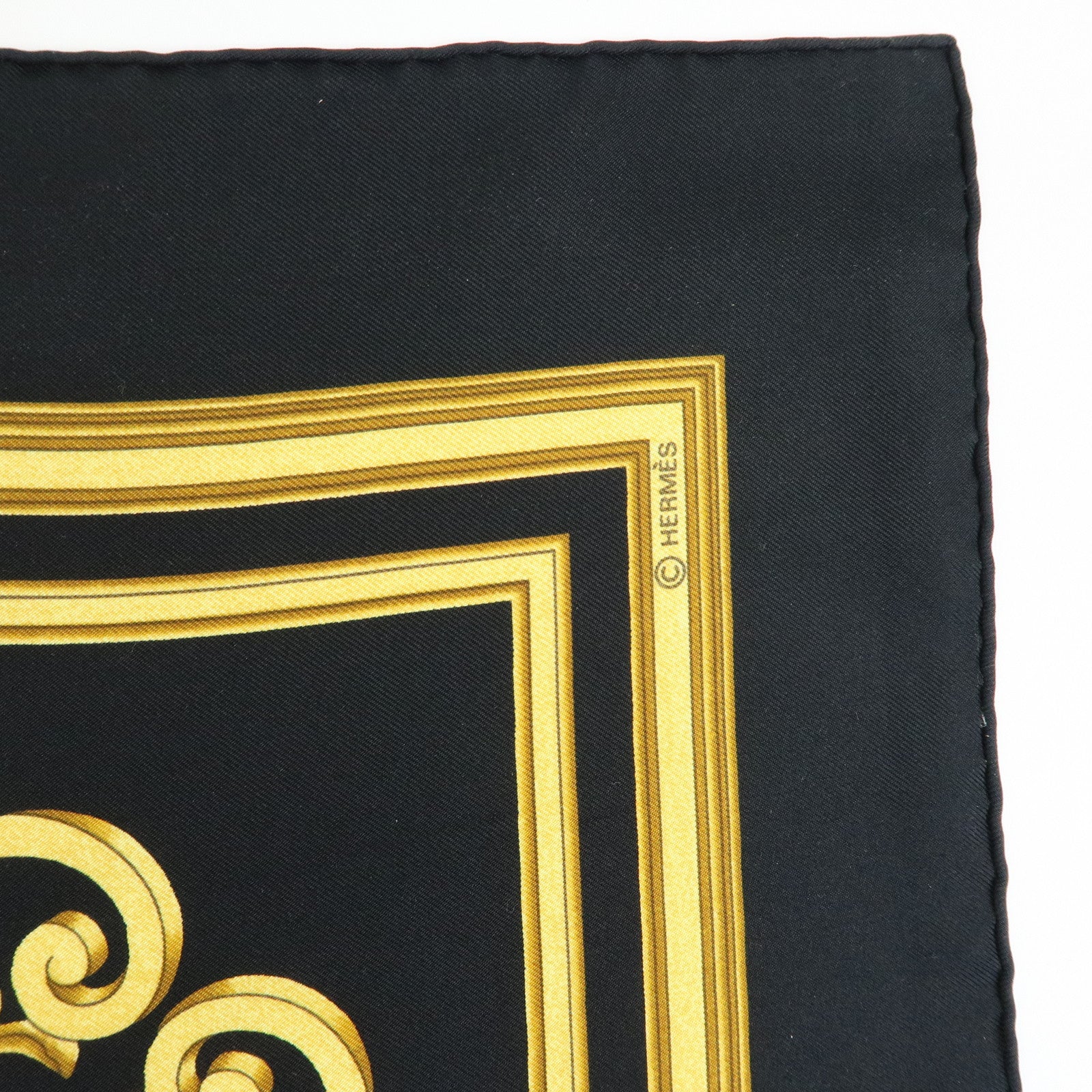 HERMES Carre 90 Silk 100% Scarf LES TUILERIES Black Gold