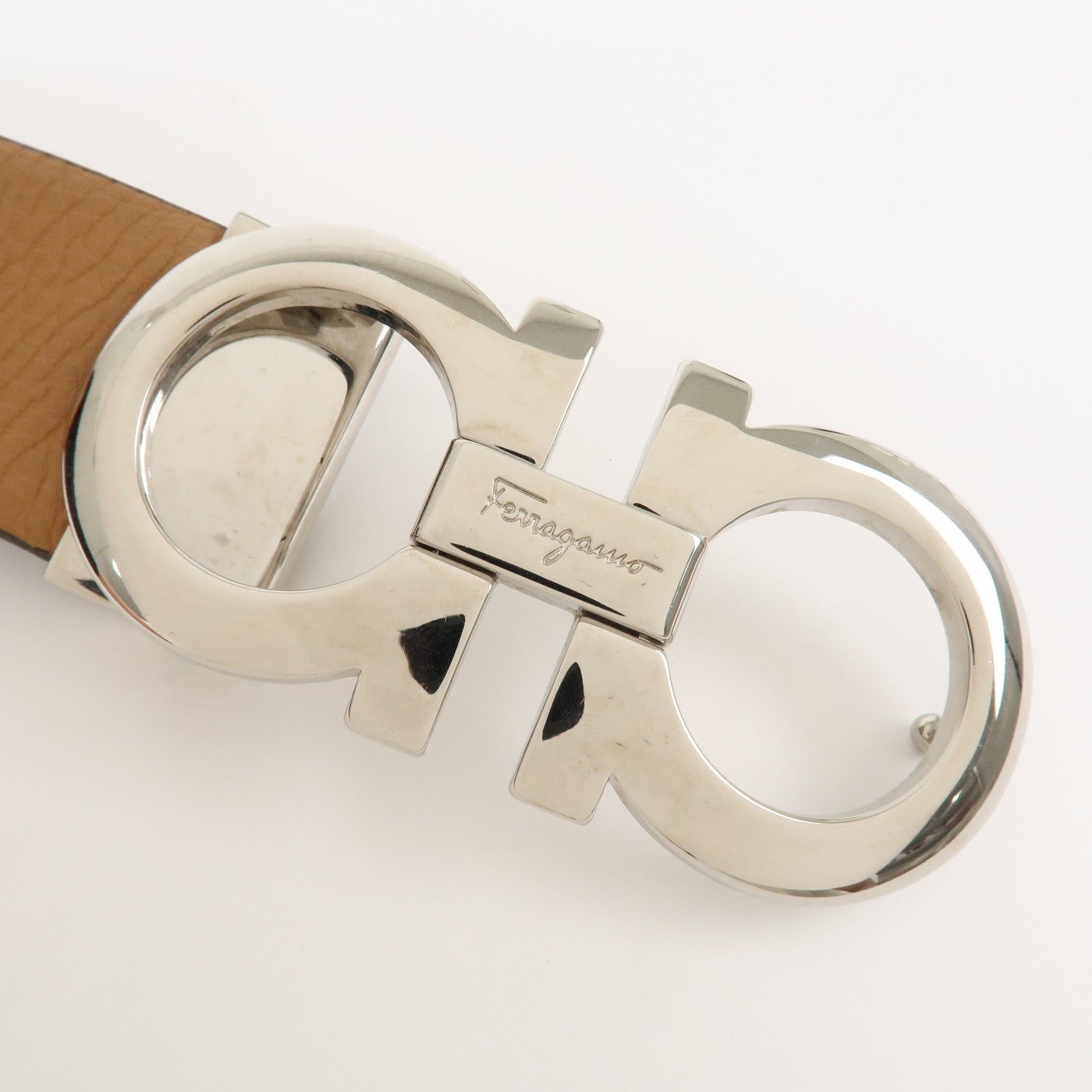 Ferragamo Gancini Logo Leather Belt Brown