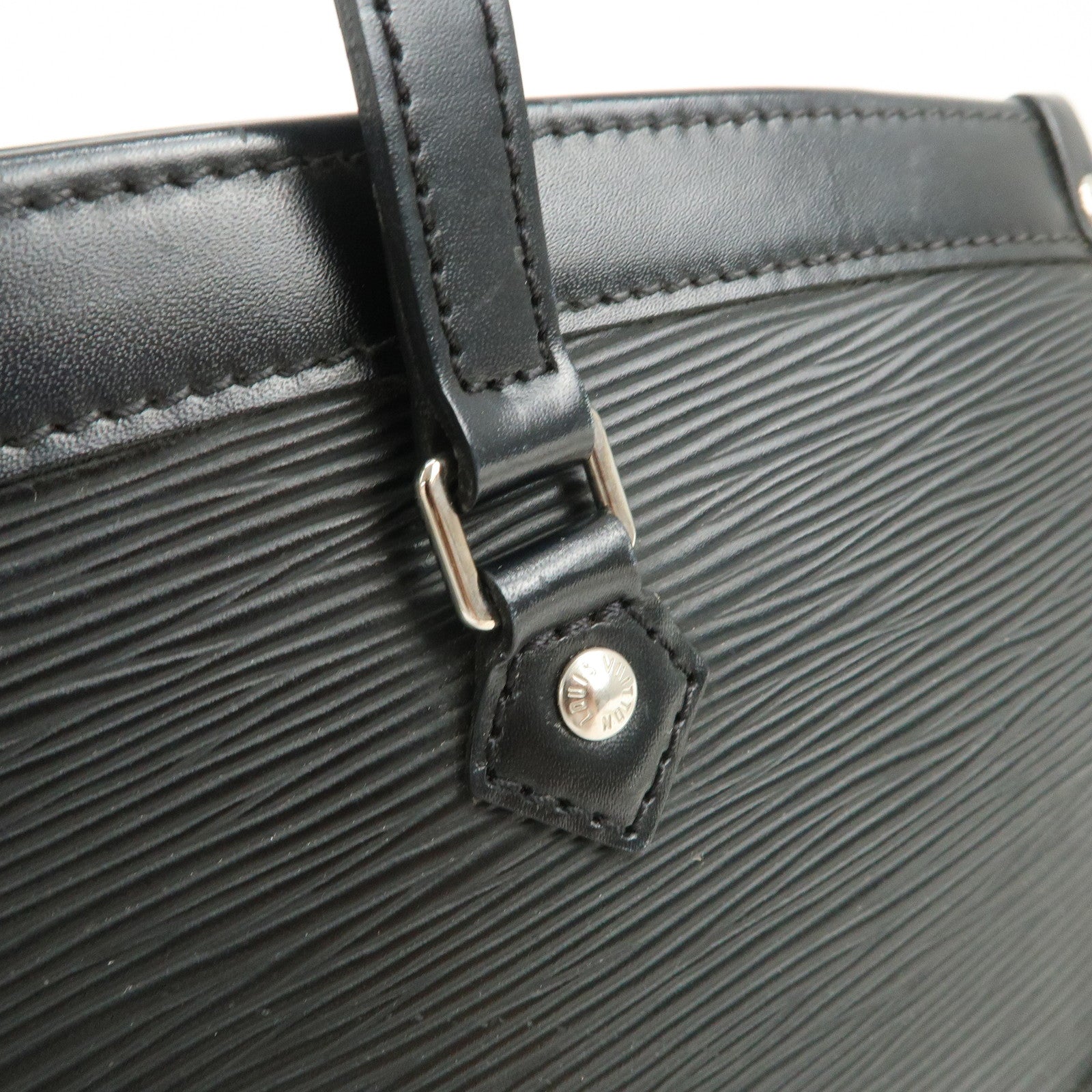 Louis Vuitton Epi Leather Madeleine PM Hand Bag Noir Black M59332