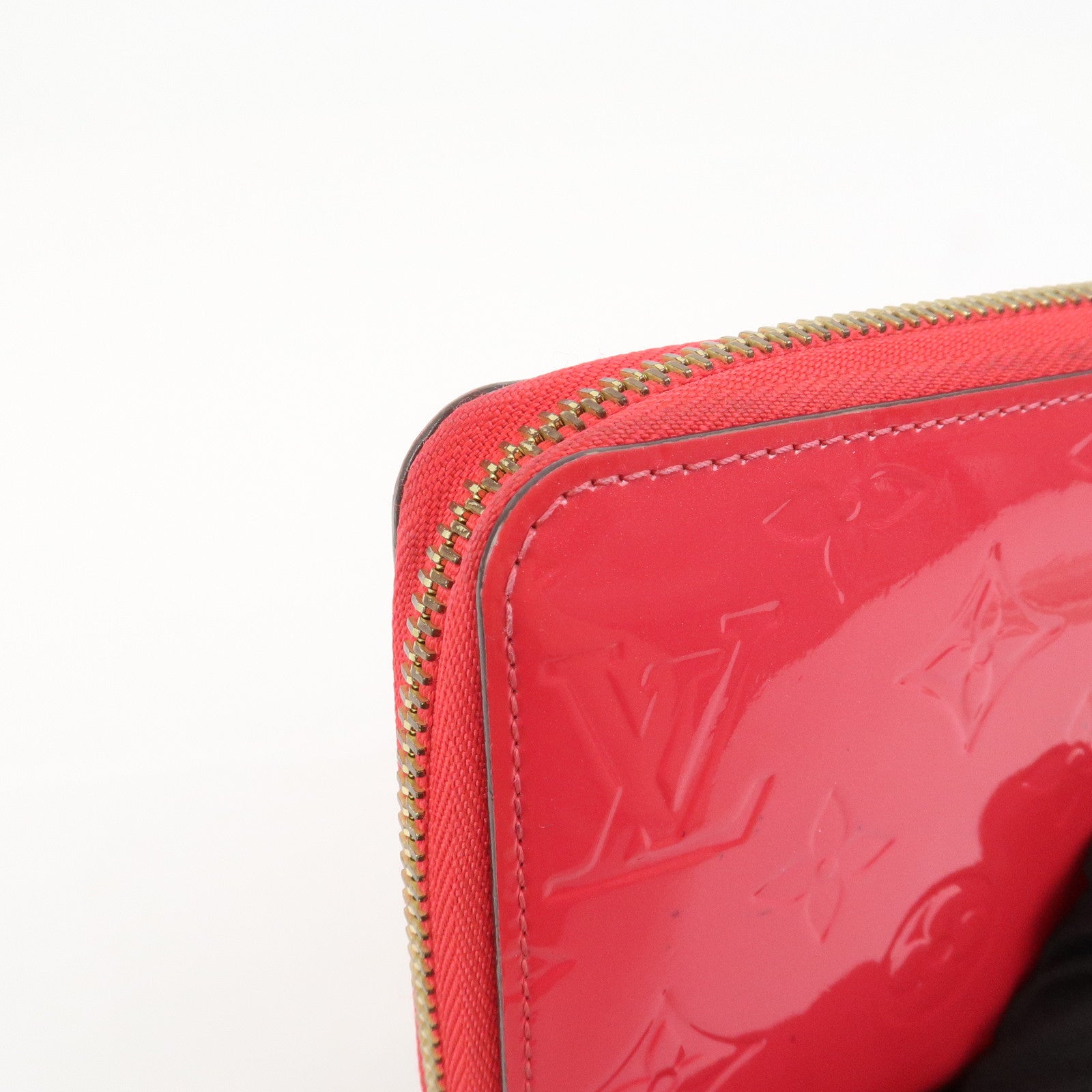 Louis Vuitton Monogram Vernis Zippy Wallet Rouge Grenadine M91732