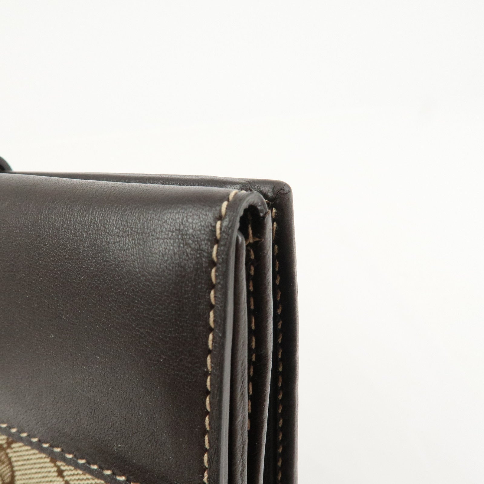 GUCCI Lovely Heart GG Canvas Bi-fold Long Wallet Beige Brown 203550