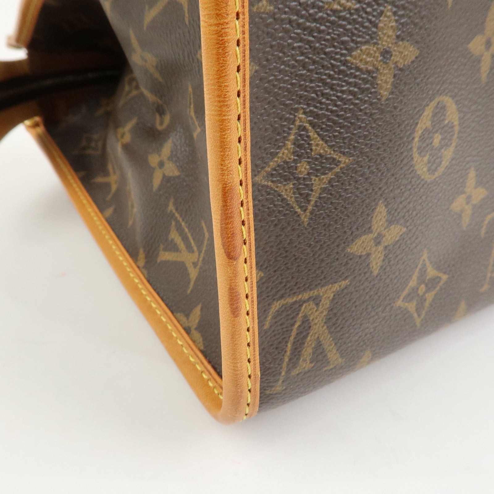 Louis Vuitton Monogram Popincourt Haut Shoulder Bag Brown M40007