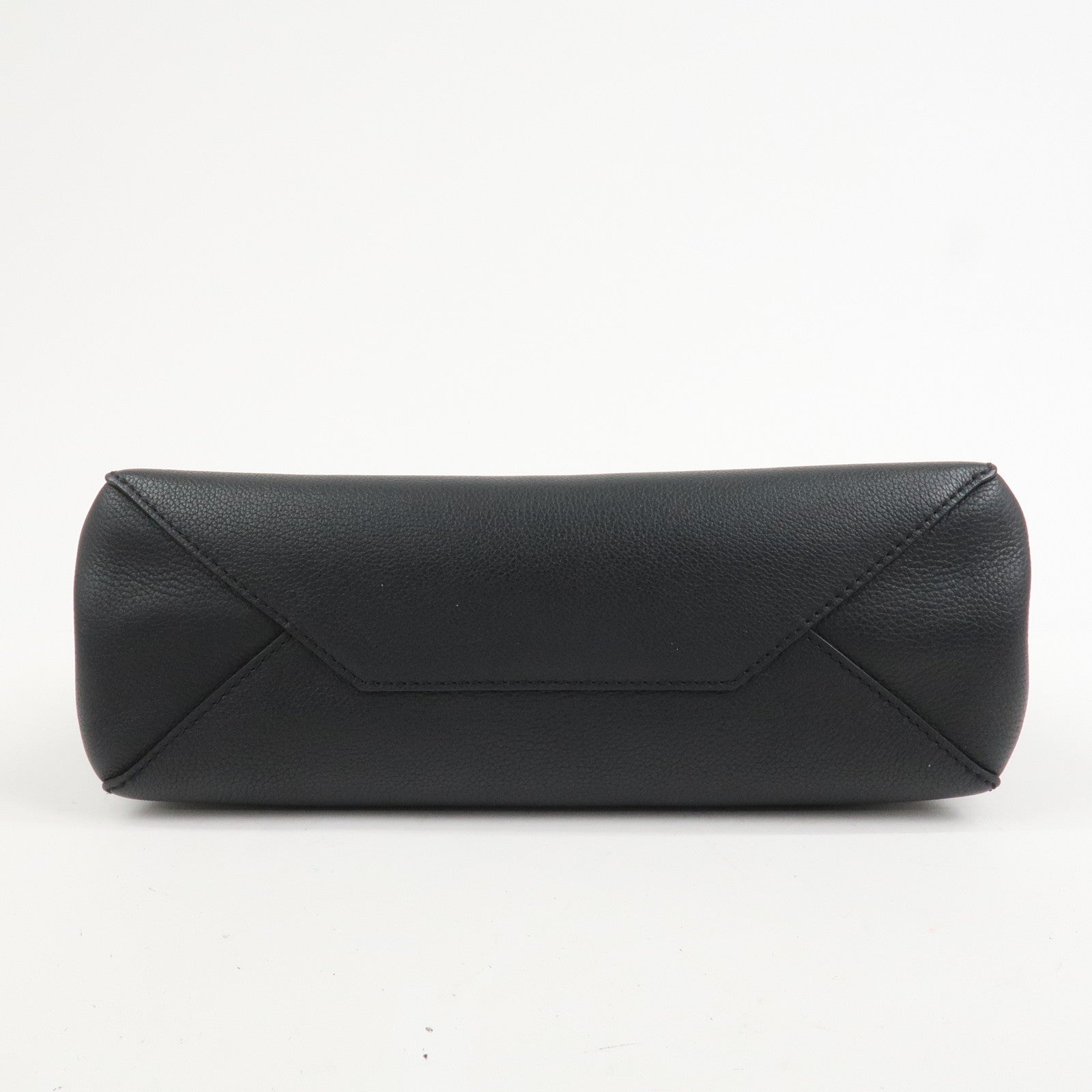 Louis Vuitton Lock Me Leather Cartable Hand Bag Noir Black M50250