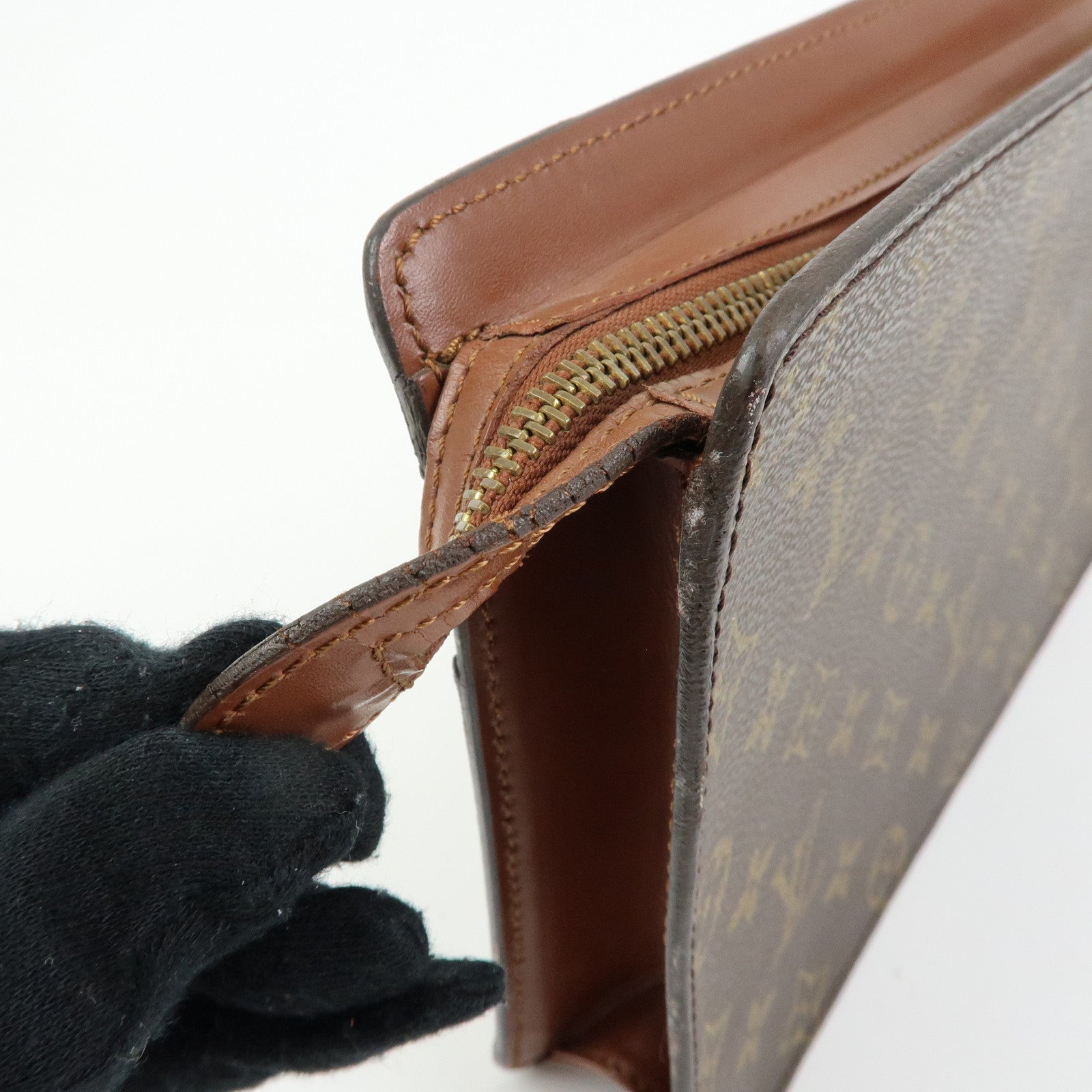 Louis Vuitton Monogram Pochette Homme Clutch Bag Brown M51795
