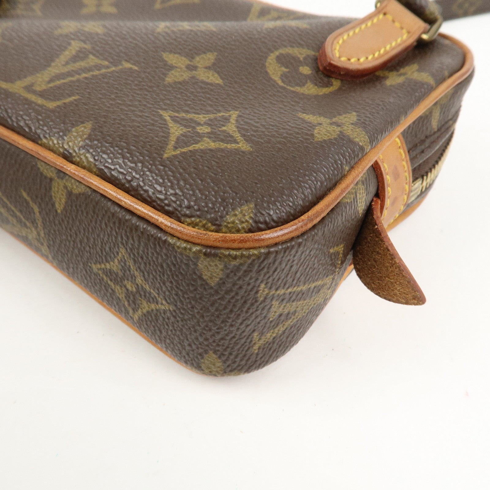 Louis Vuitton Monogram Canvas Marly Bandouliere Pochette M51828