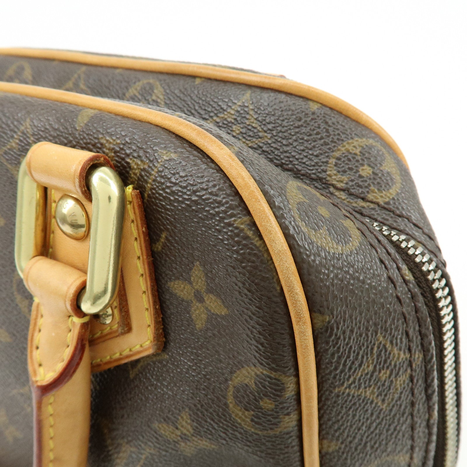 Louis Vuitton Monogram Manhattan PM Hand Bag Brown M40026