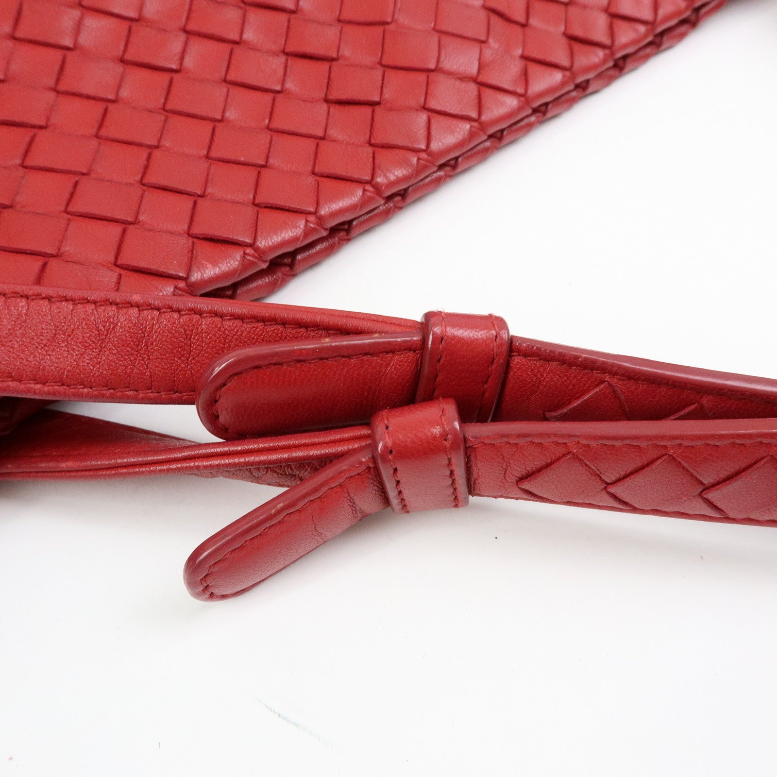 BOTTEGA VENETA Intrecciato Leather Shoulder Bag Hand Bag Red