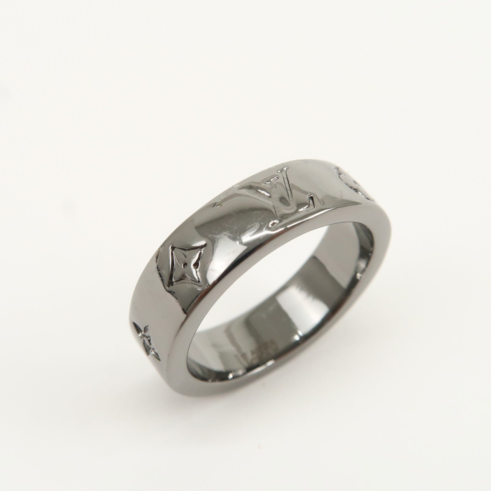 Louis Vuitton Monogram Mosaic Thin Ring Metal M Black Silver M1181