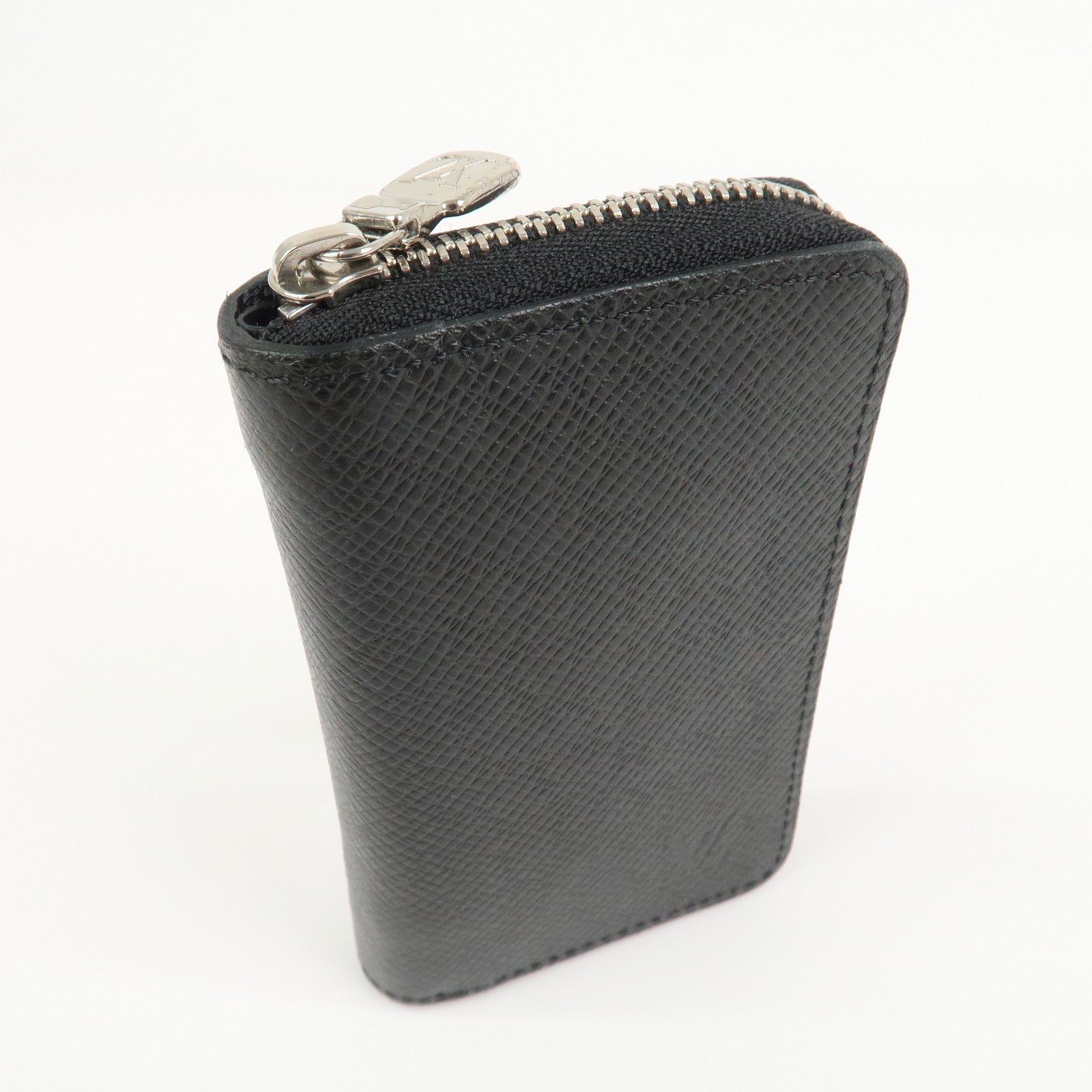 Louis Vuitton Taiga Zippy Coin Purse Coin Case Noir Black M30511