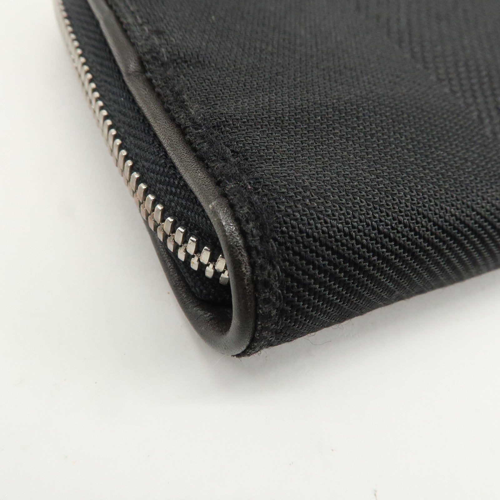 Louis Vuitton Damier Giant Portefeuille Ron Zippe Wallet M93546