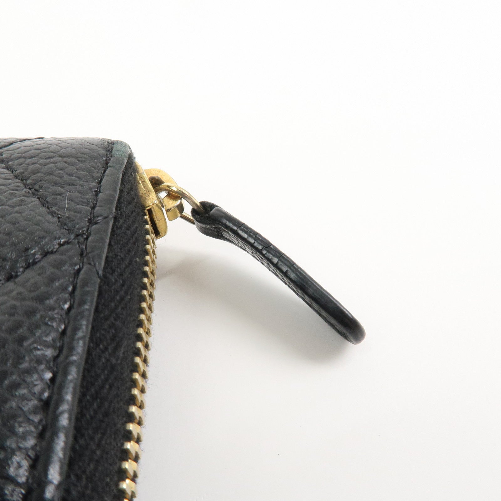 CHANEL COCO Mark Matelasse Classic Round Zippy Wallet Black AP0242