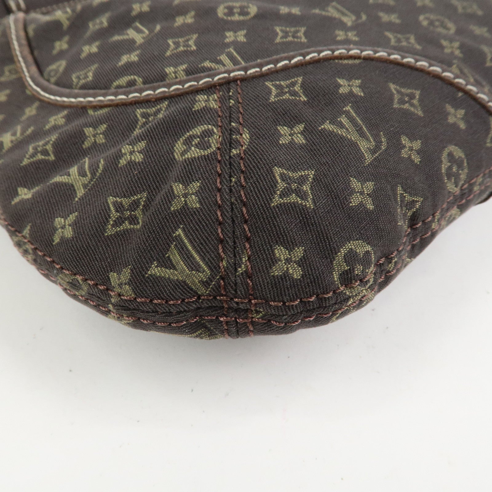 Louis Vuitton Monogram Mini Lin Manon PM Shoulder Bag Ebene M95621