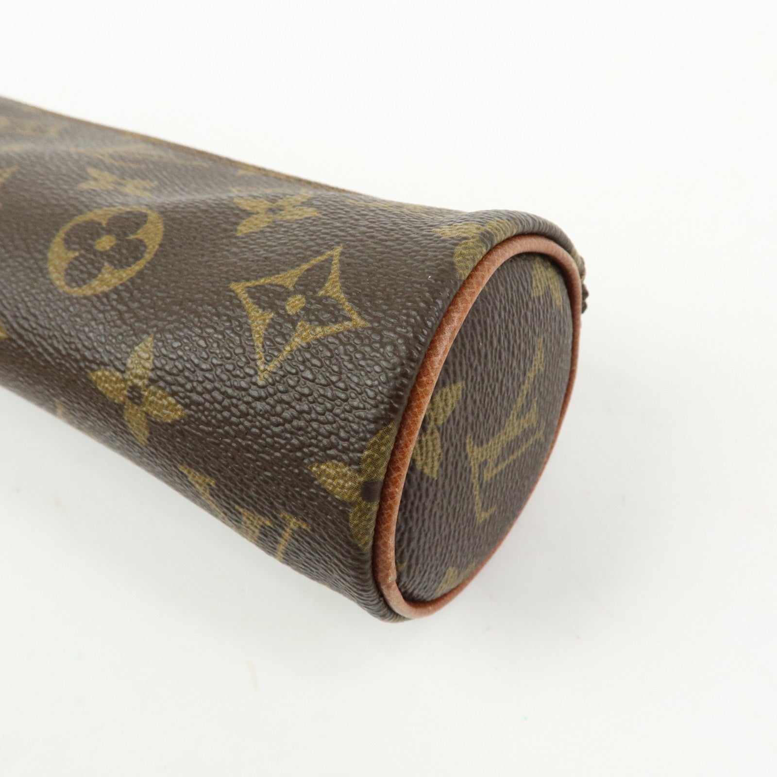 Louis Vuitton Monogram Trousse Ronde Pen Case Brown M47630