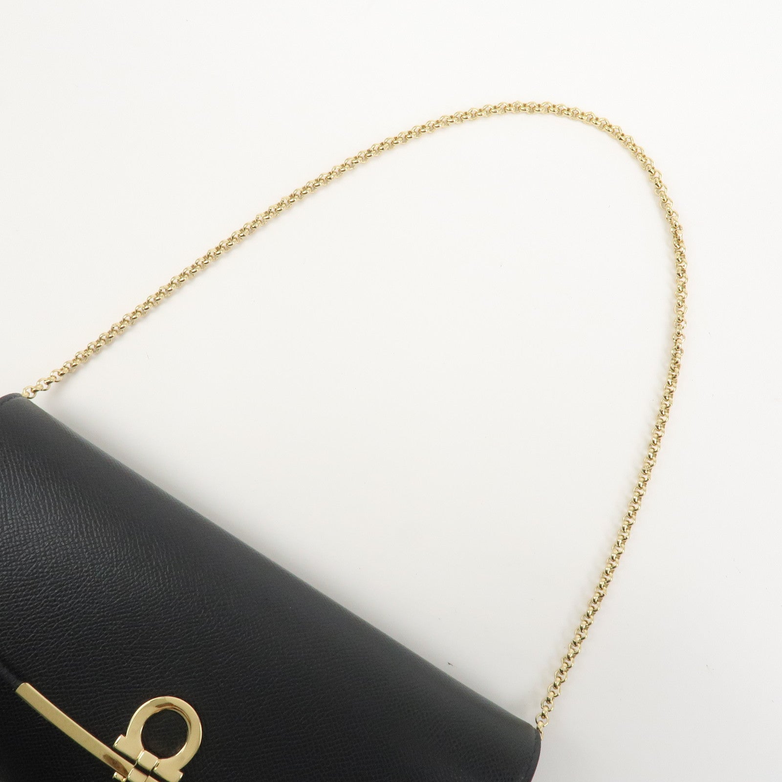 Ferragamo Gancini Leather Chain Shoulder Bag Black