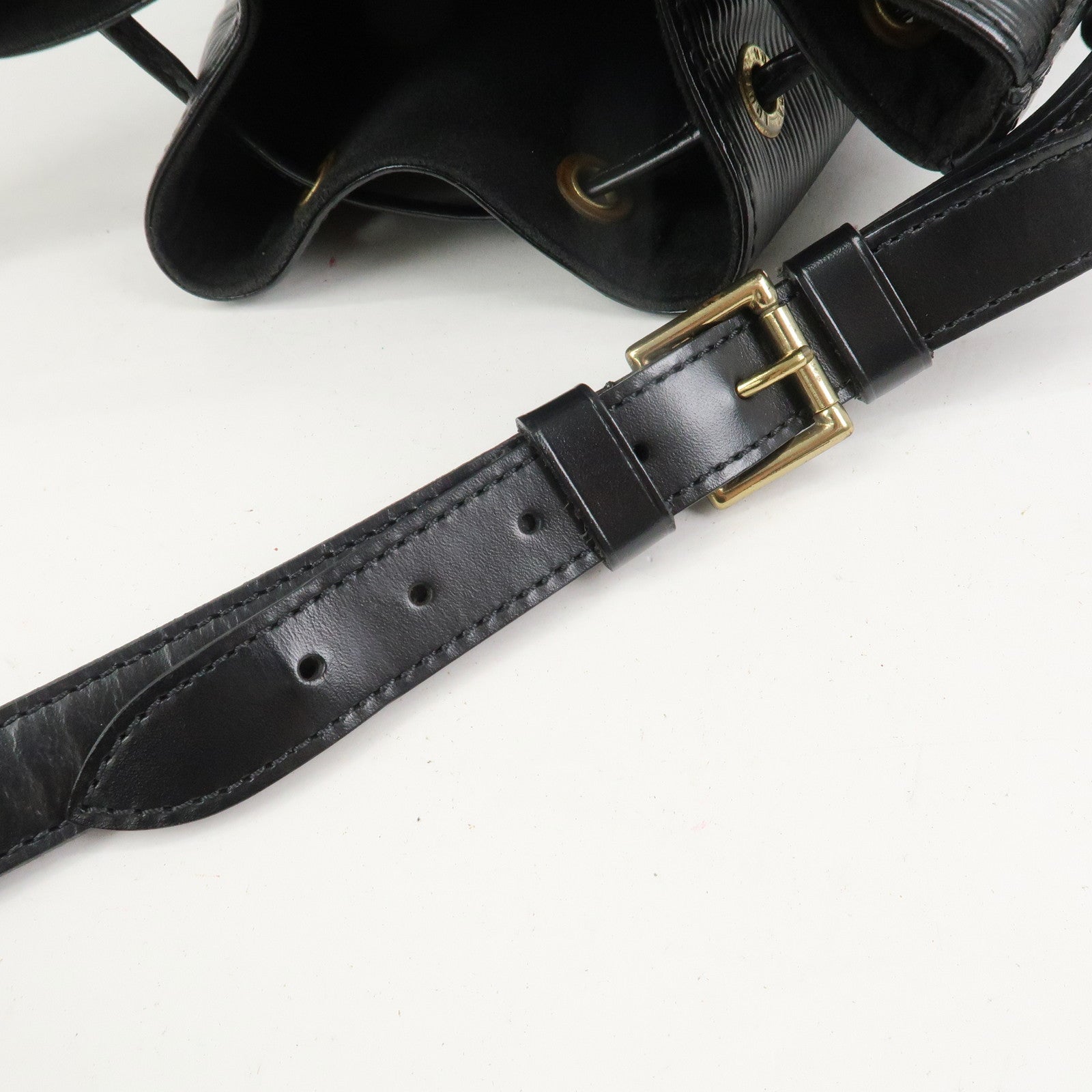 Louis Vuitton Epi Leather Petit Noe Shoulder Bag Noir Black M59012