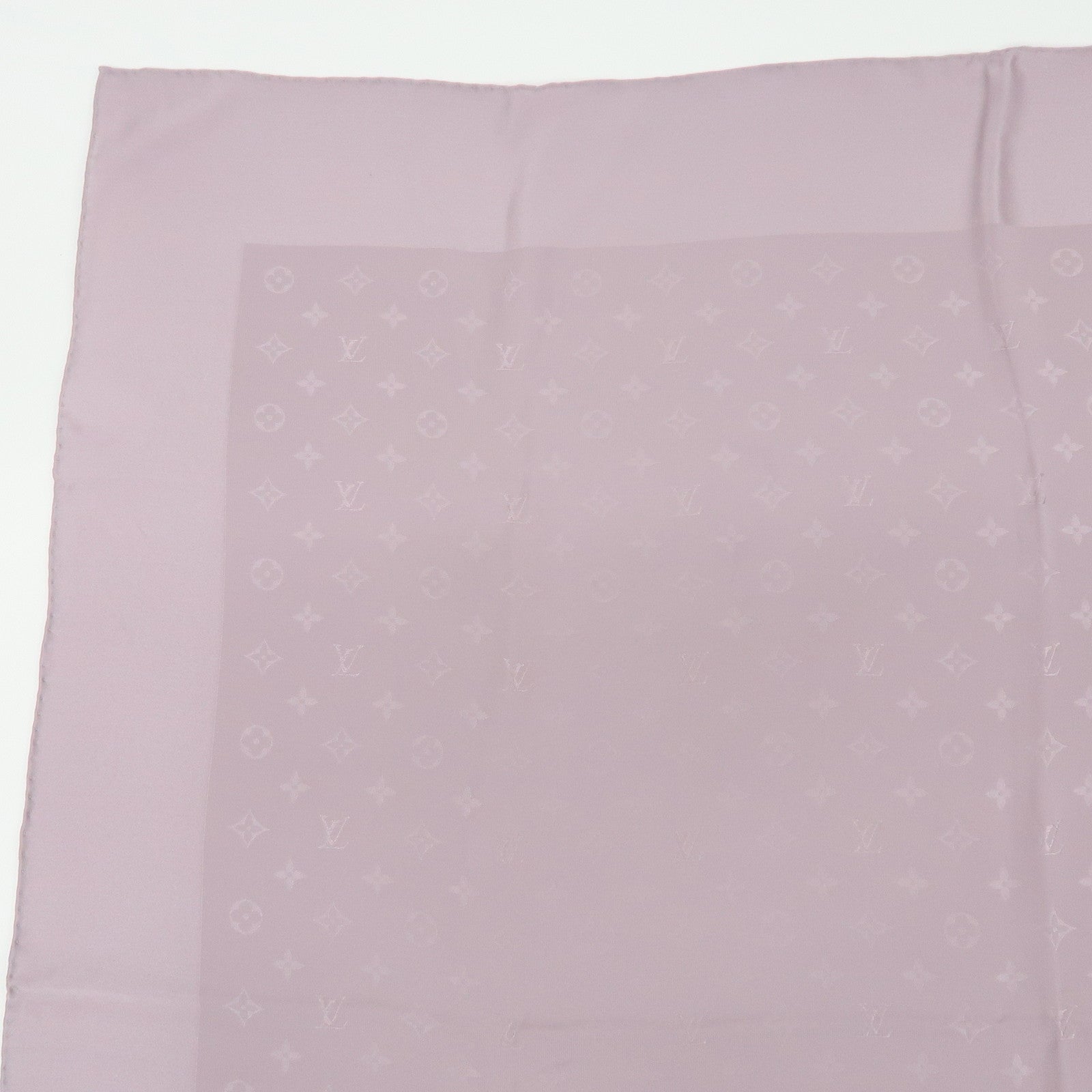 Louis Vuitton Monogram Silk 100% Scarf Light Purple