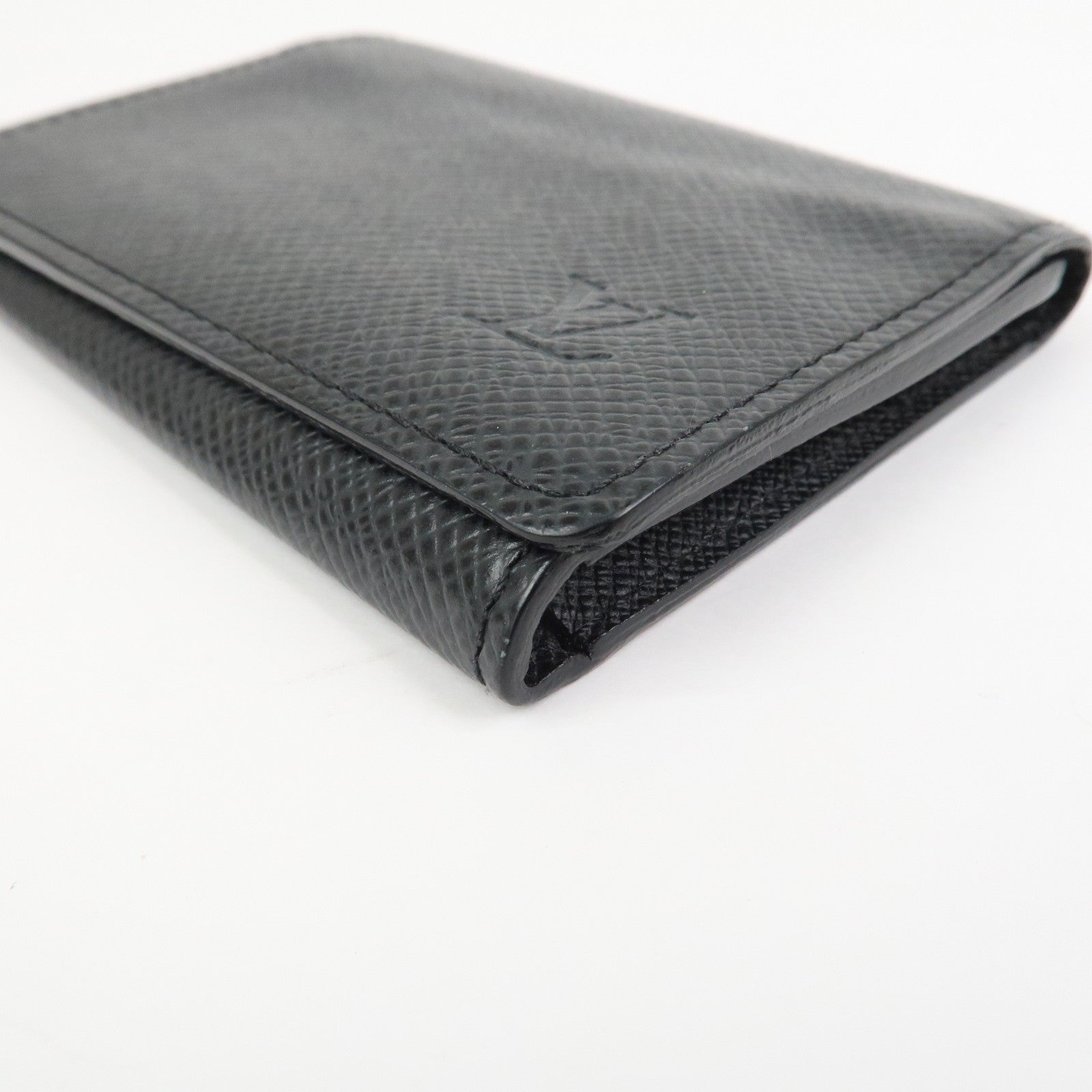 Louis Vuitton Taiga Enveloppe Cartes de Visite Card Case M30922