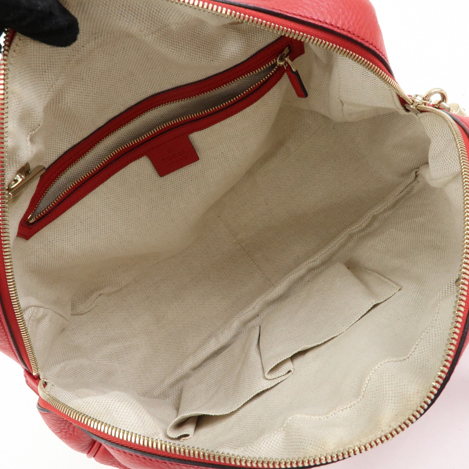 GUCCI SOHO Interlocking G Leather Chain Shoulder Bag Red 353126