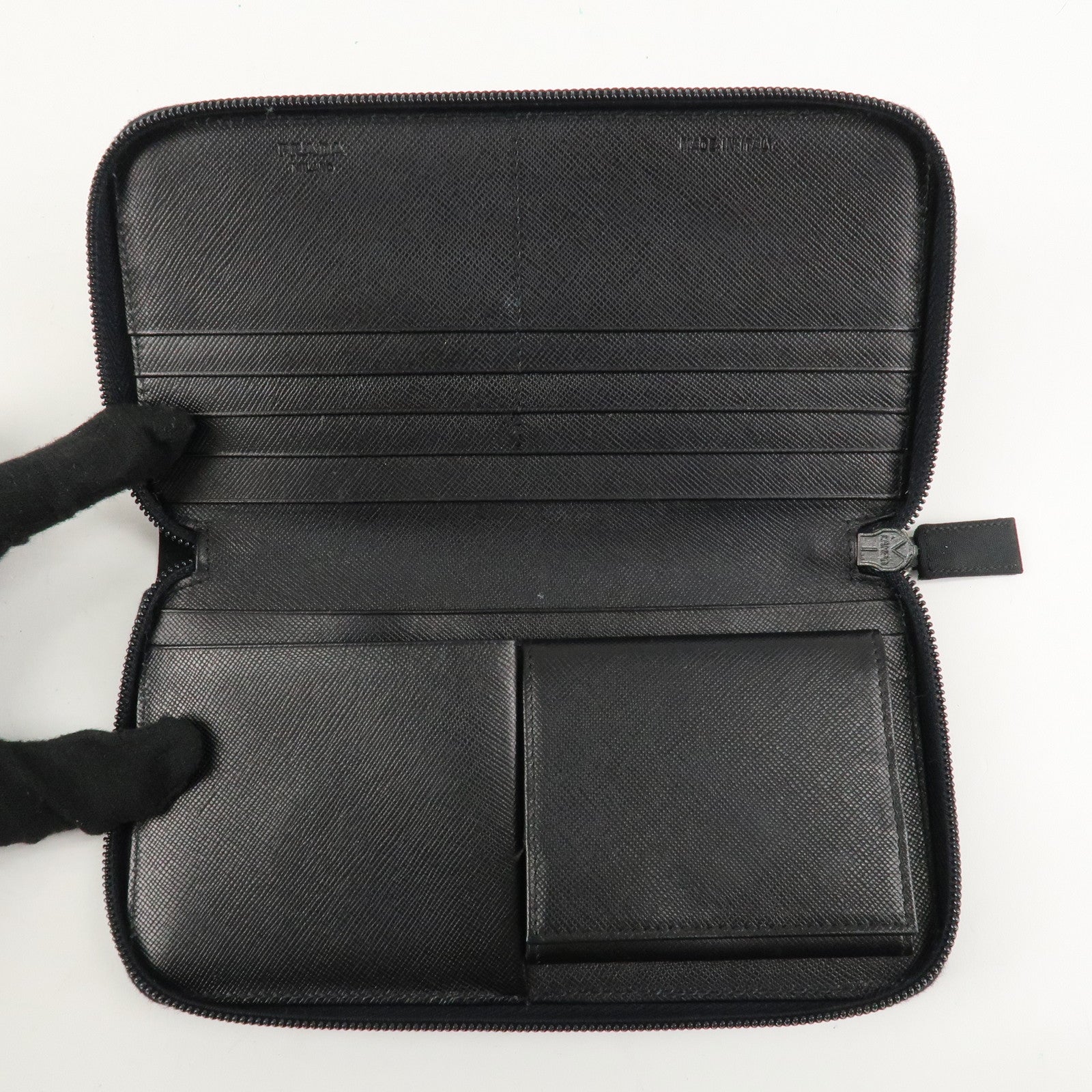 PRADA Nylon Leather Round Zippy Long Wallet Black M822 Used