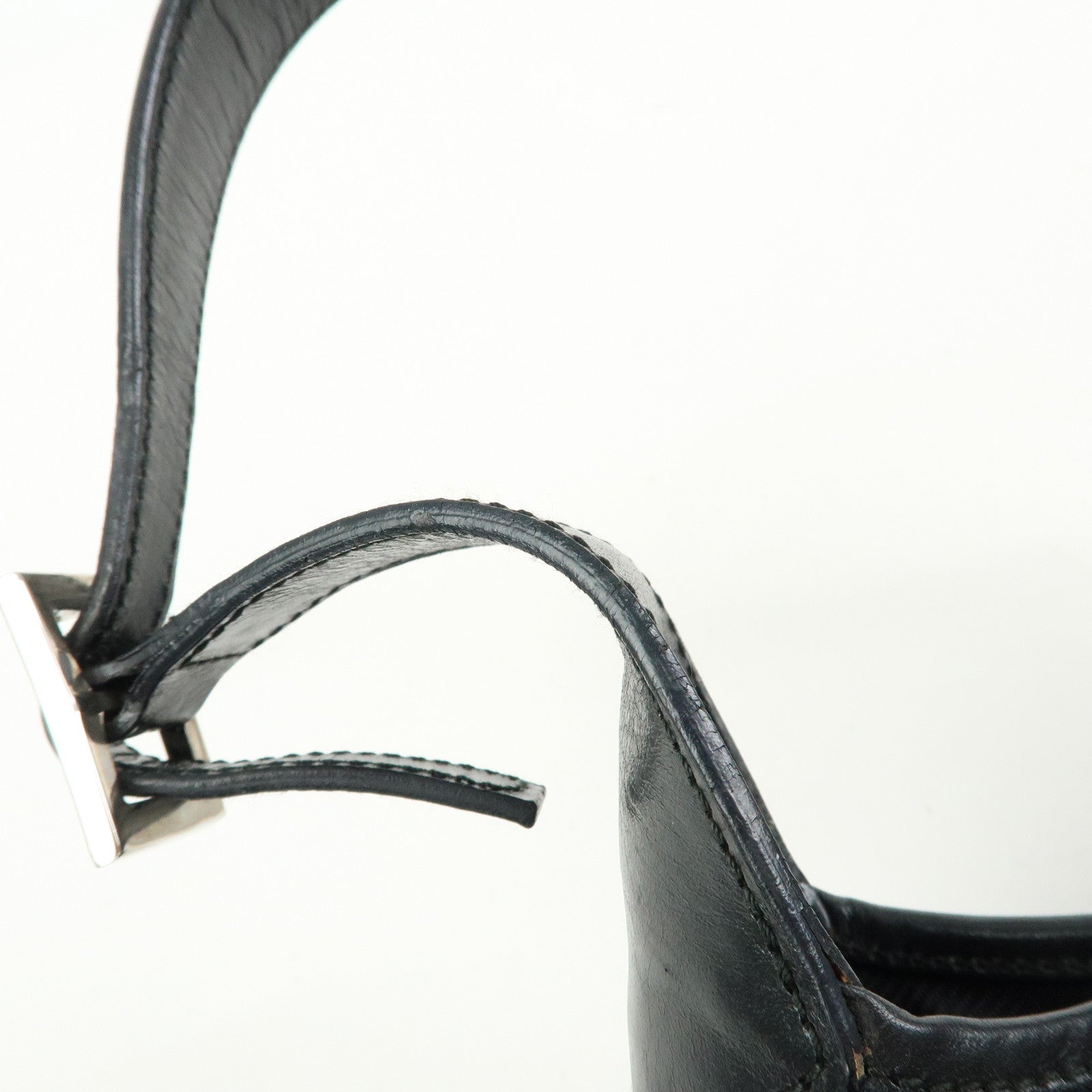 GUCCI Jackie GG Canvas Leather Shoulder Bag Black  001.3735
