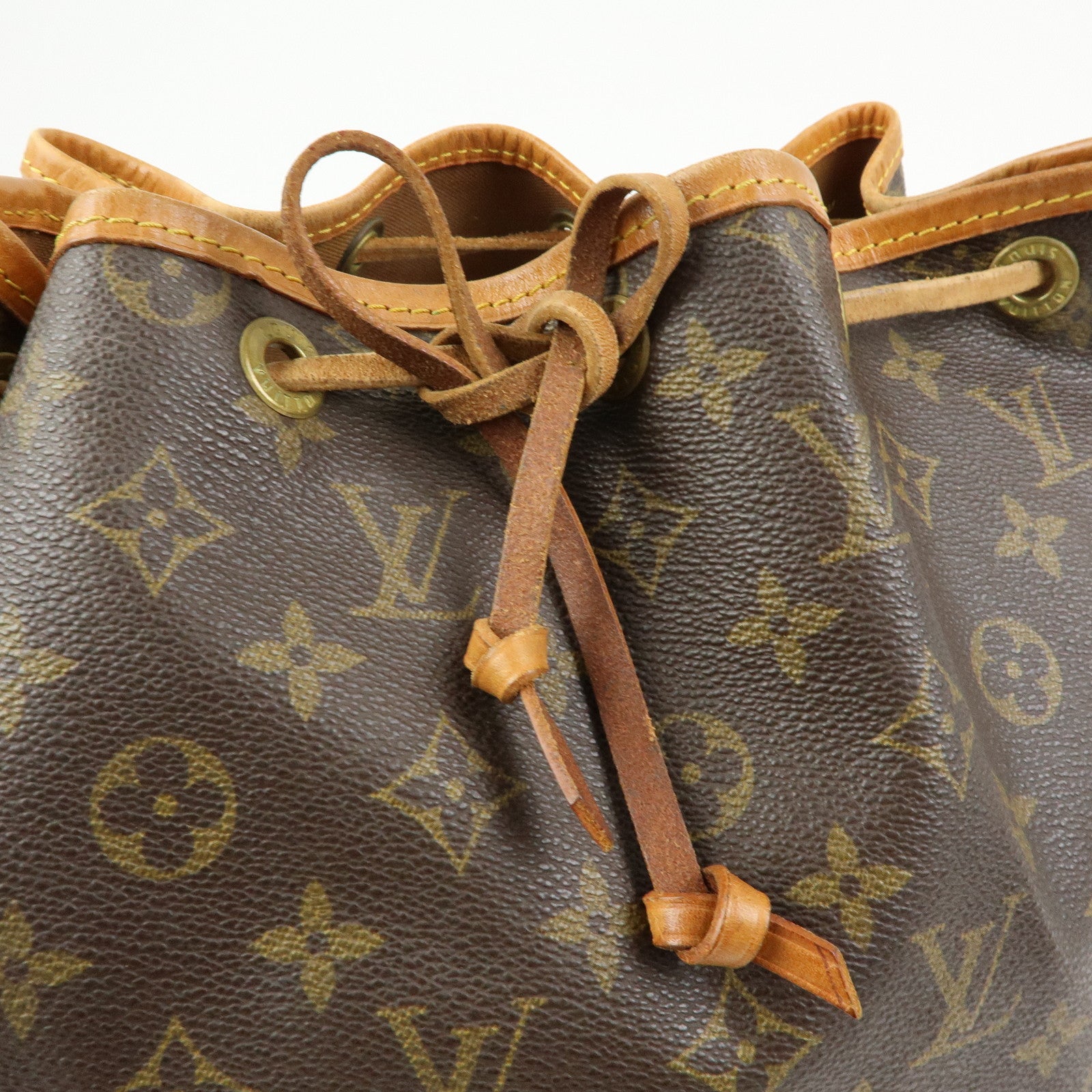 Louis Vuitton Monogram Noe Canvas Leather Shoulder Bag Brown M42224