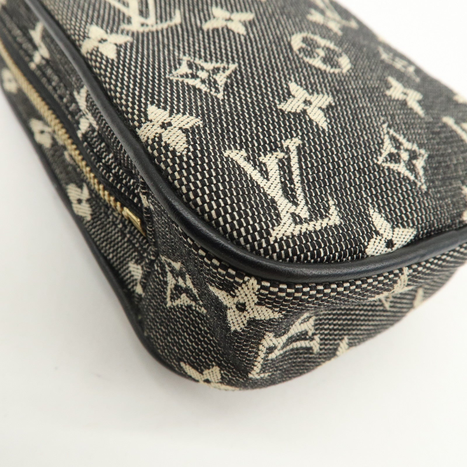 Louis Vuitton Monogram Mini Monogram Mini Canvas  Style Noir M92066