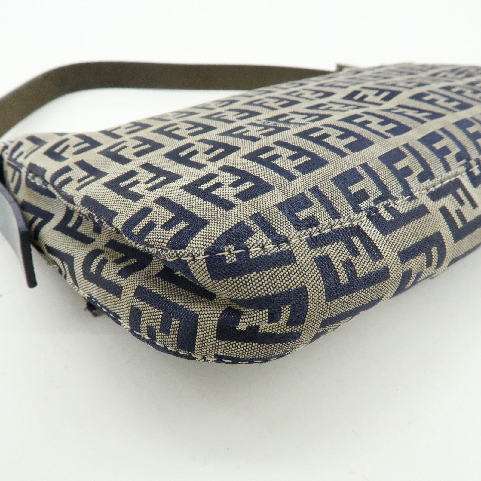 FENDI Mamma Baguette Zucchino Canvas Leather Shoulder Bag 26424