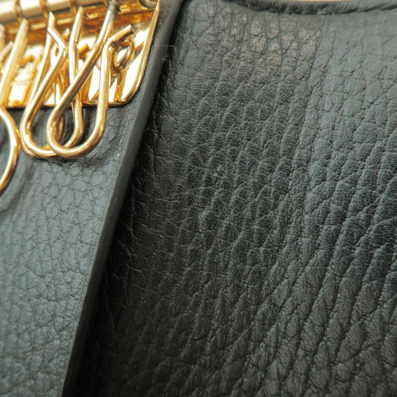 GUCCI GG Marmont GG Supreme 6 Rings Key Case Beige Black 456118