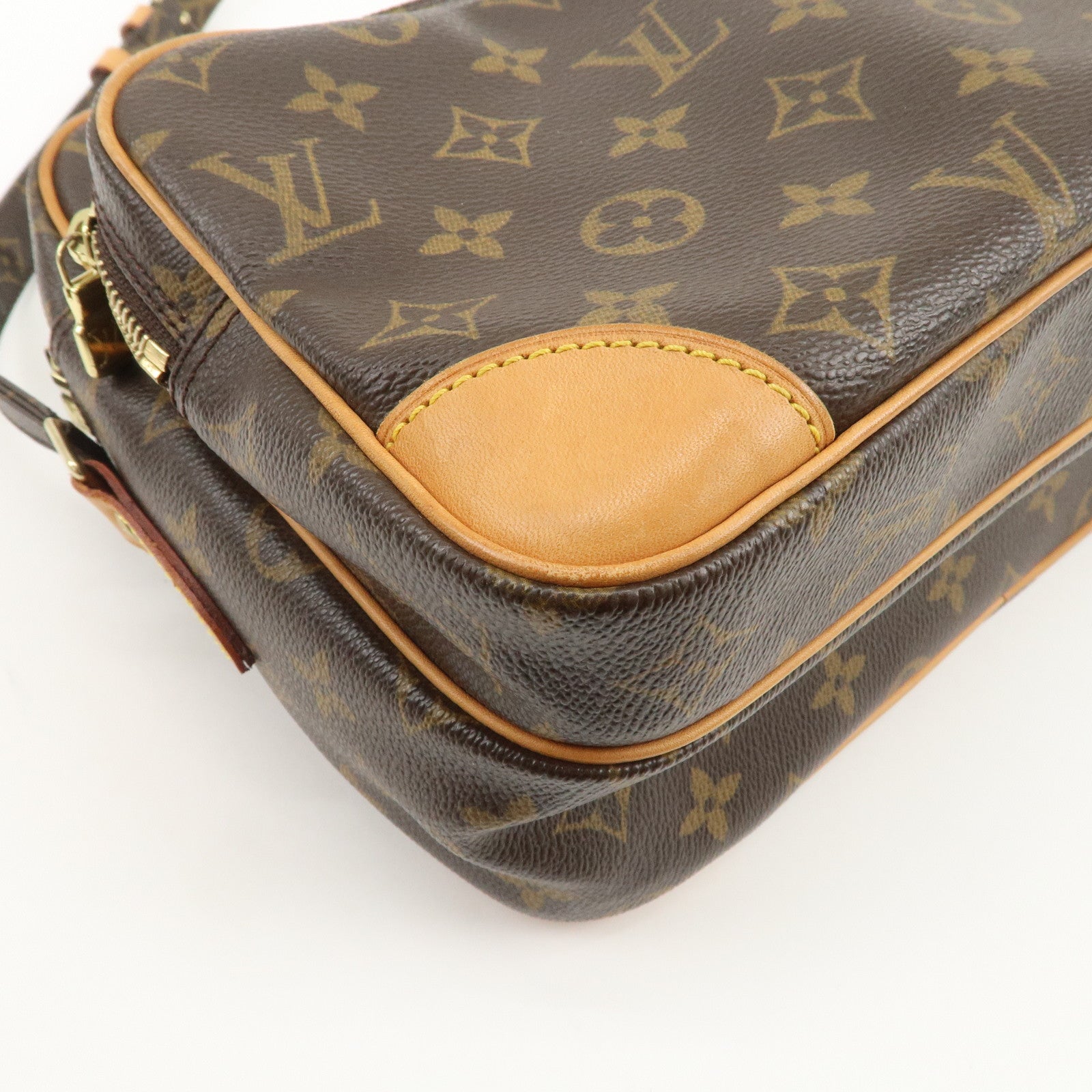 Louis Vuitton Monogram Nile Shoulder Bag Crossbody Bag M45244