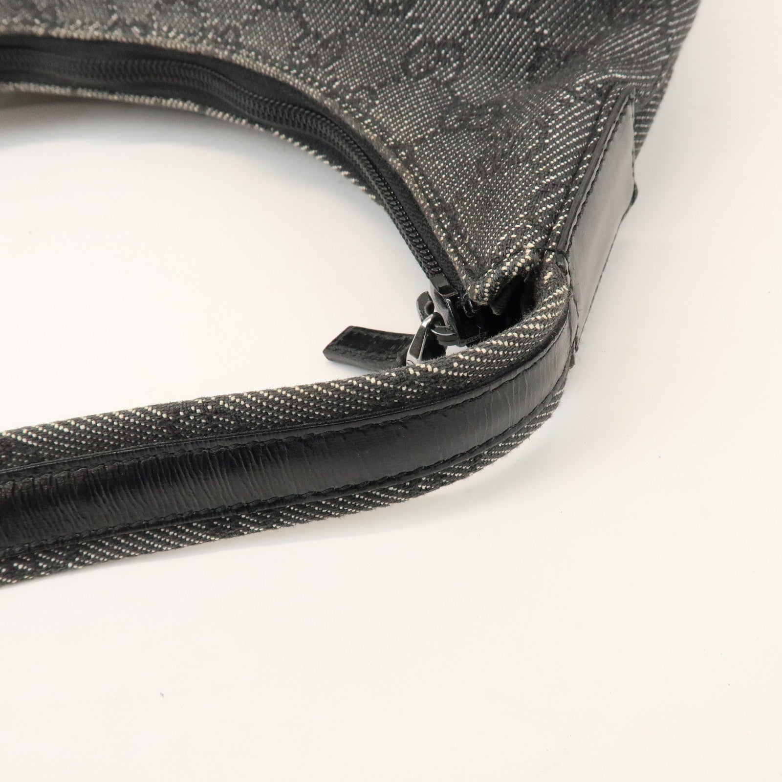 GUCCI GG Denim Leather Shoulder Bag Hand Bag Black 105649